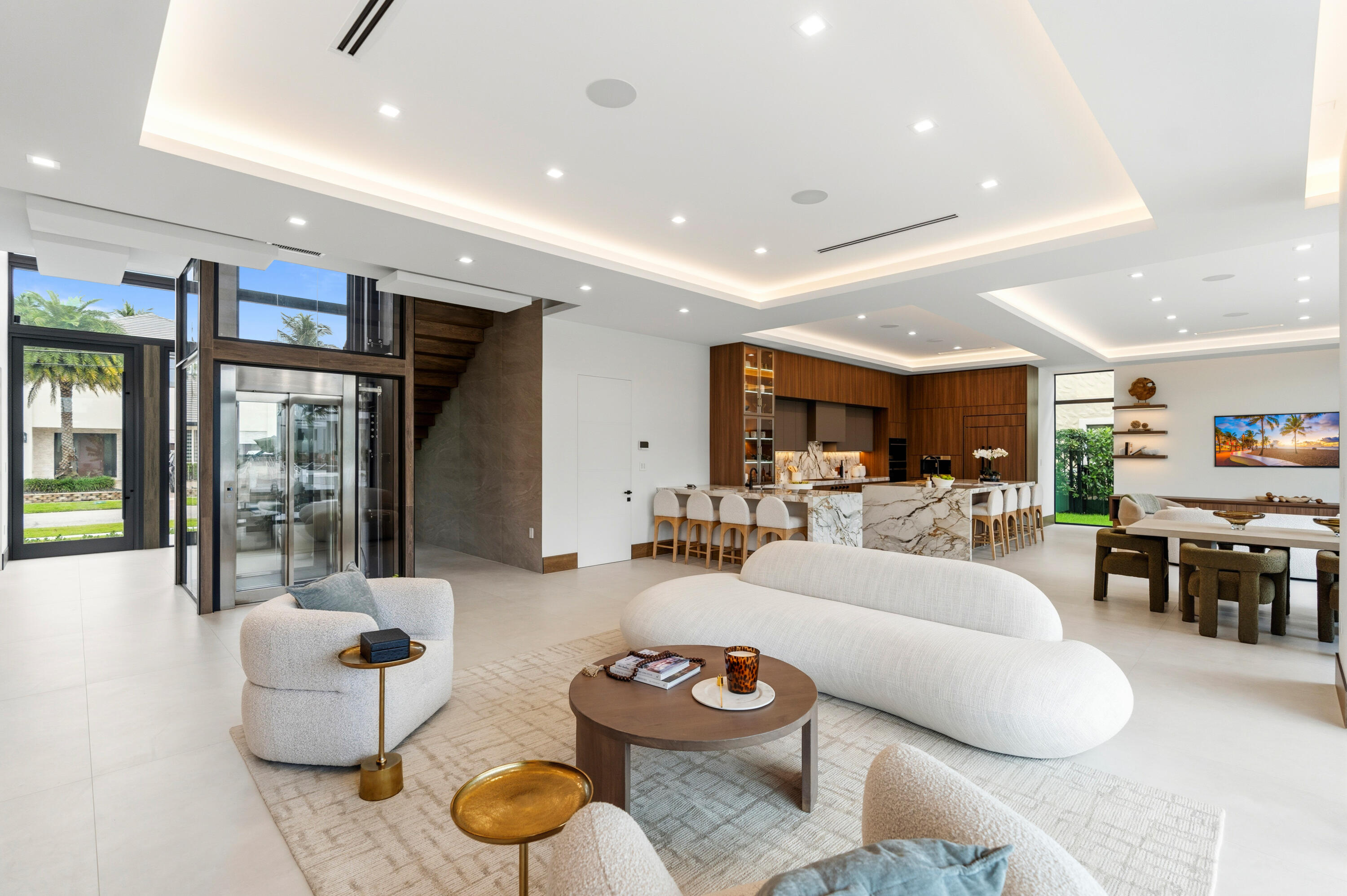 CORAL KEY VILLAS 2ND SEC - Residential