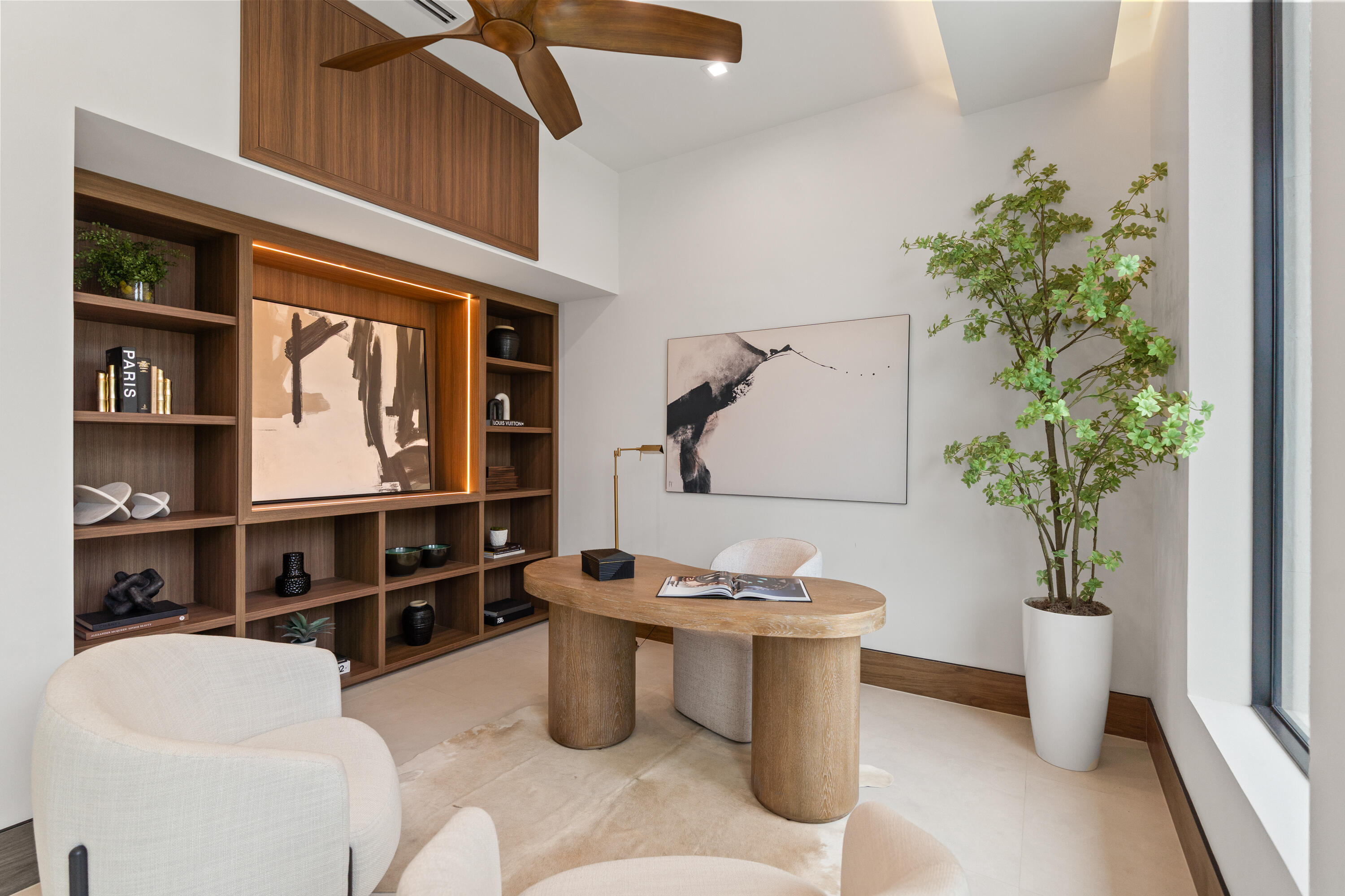 CORAL KEY VILLAS 2ND SEC - Residential