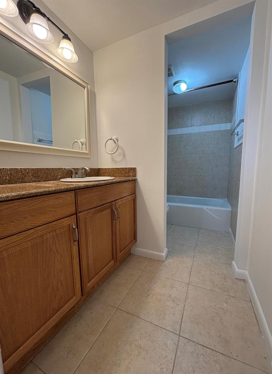 ISLE OF SANDALFOOT CONDO - Residential Lease