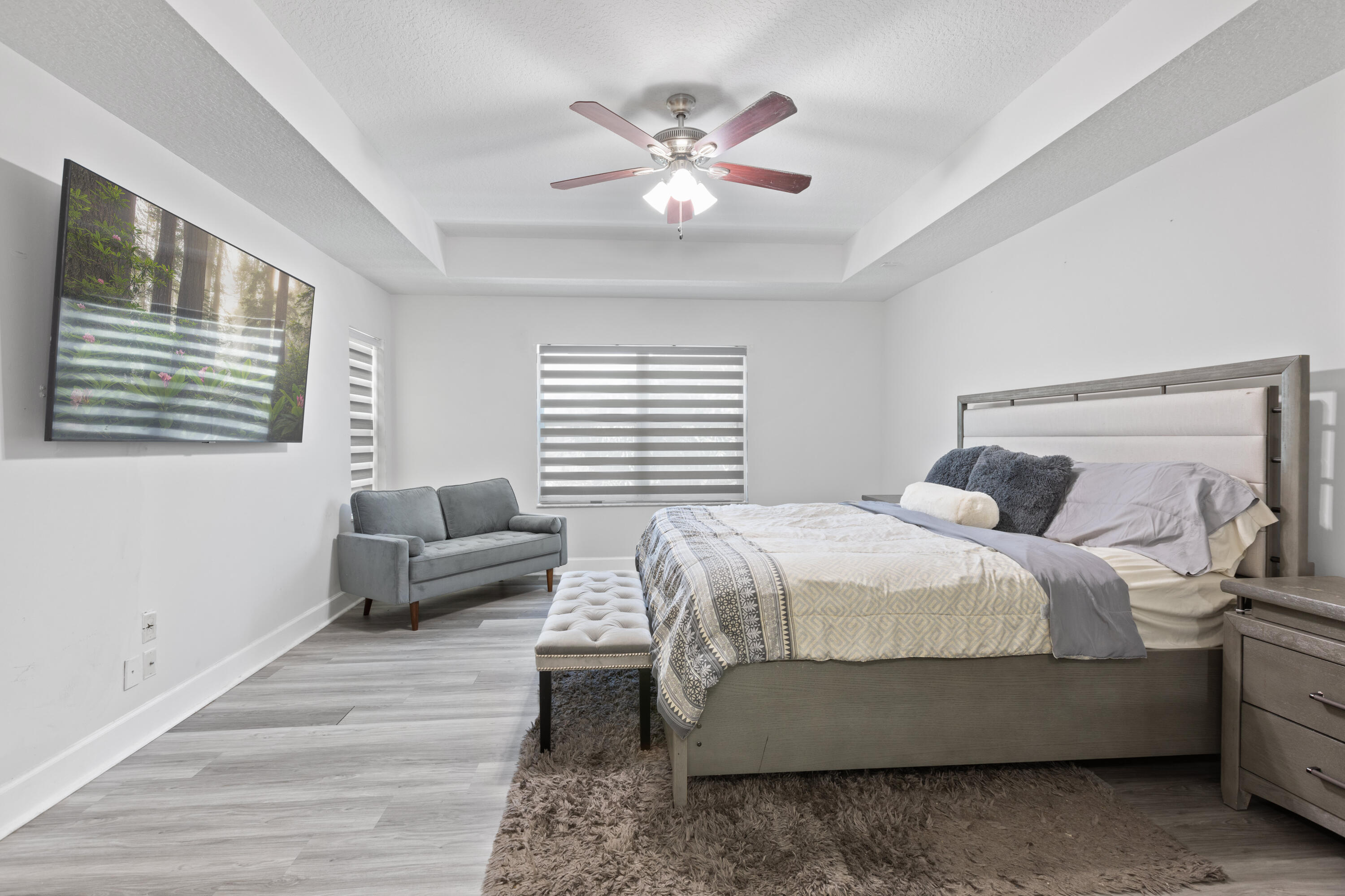LAKES OF LAGUNA - Residential Lease