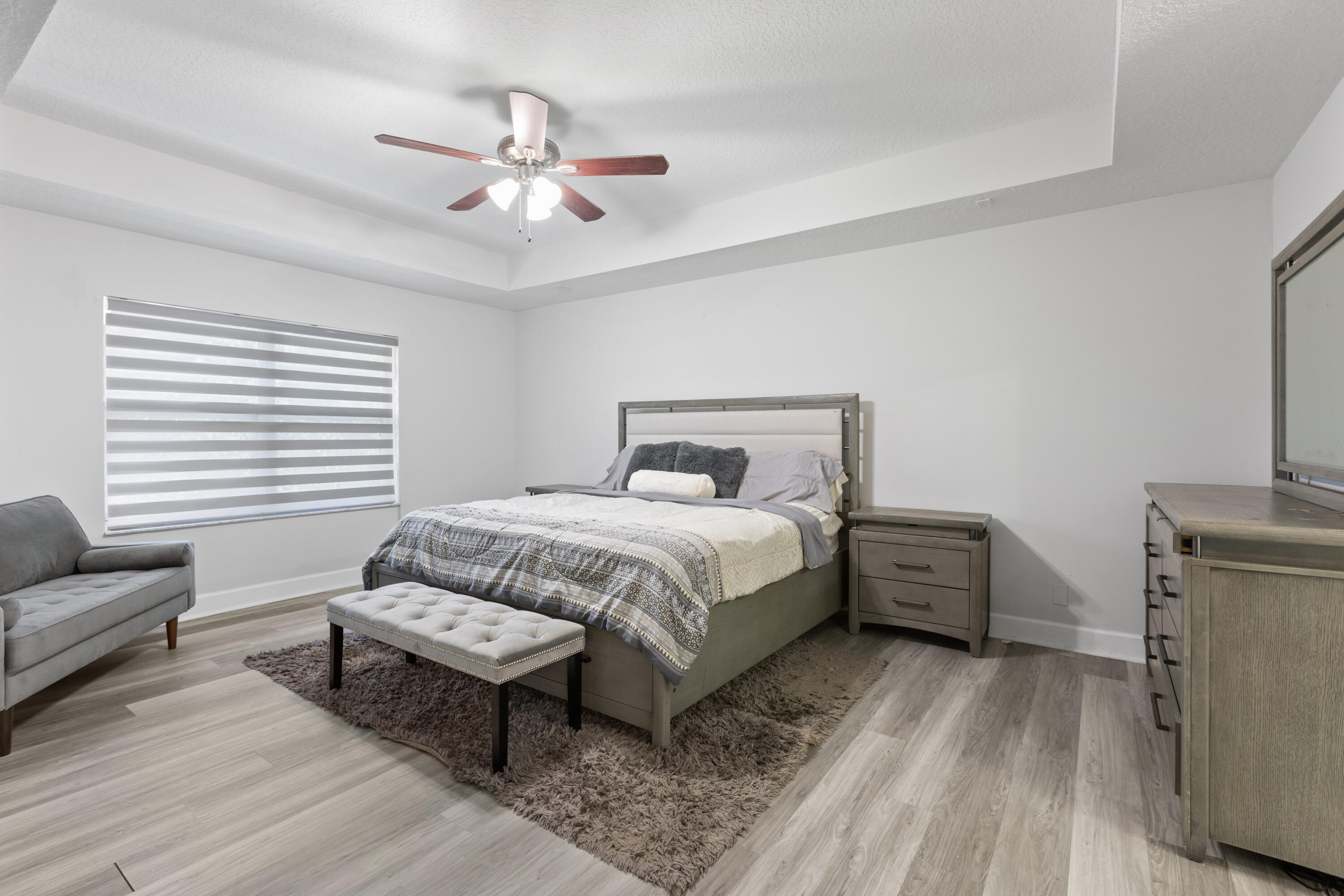 LAKES OF LAGUNA - Residential Lease