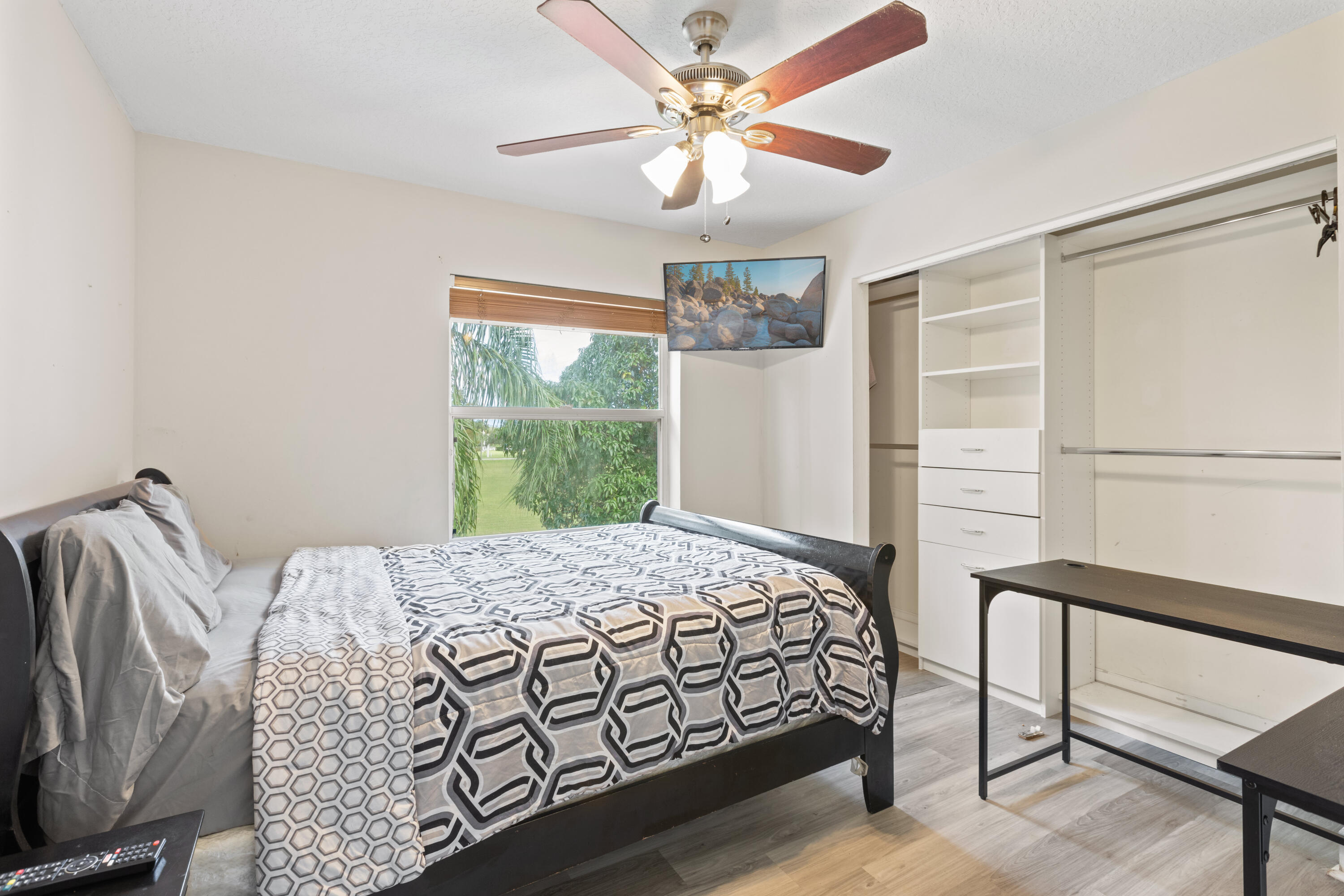 LAKES OF LAGUNA - Residential Lease