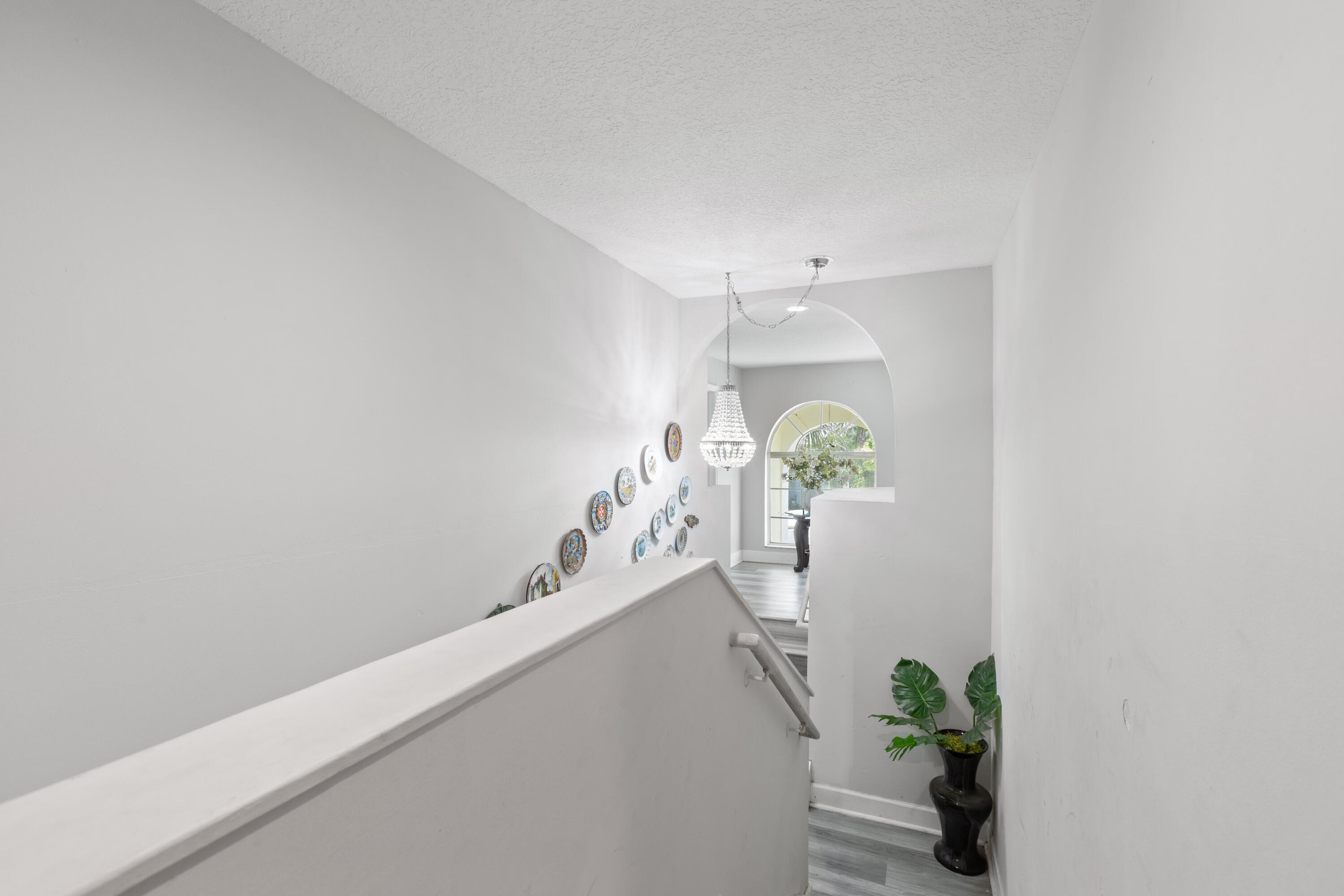 LAKES OF LAGUNA - Residential Lease