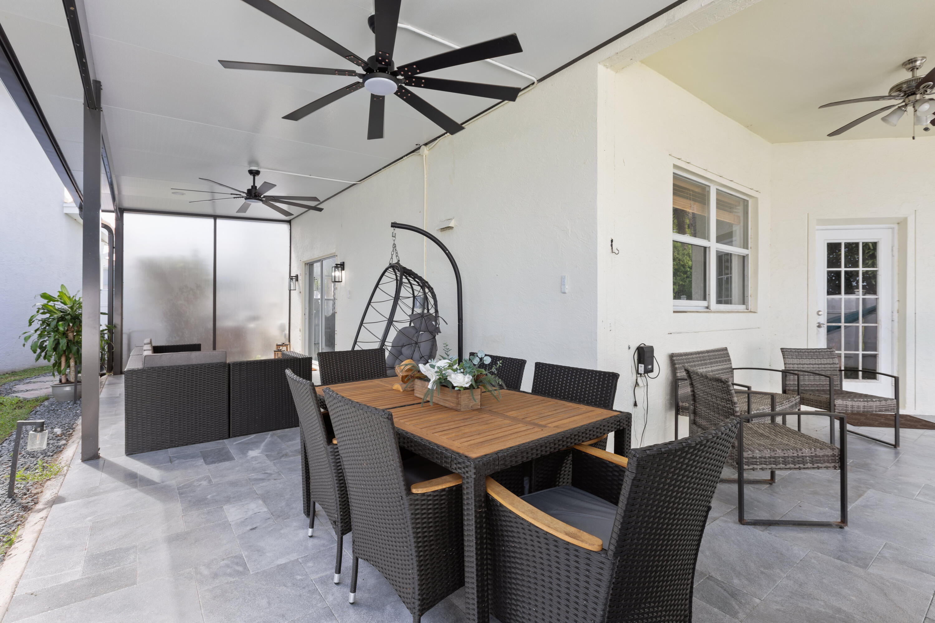 LAKES OF LAGUNA - Residential Lease