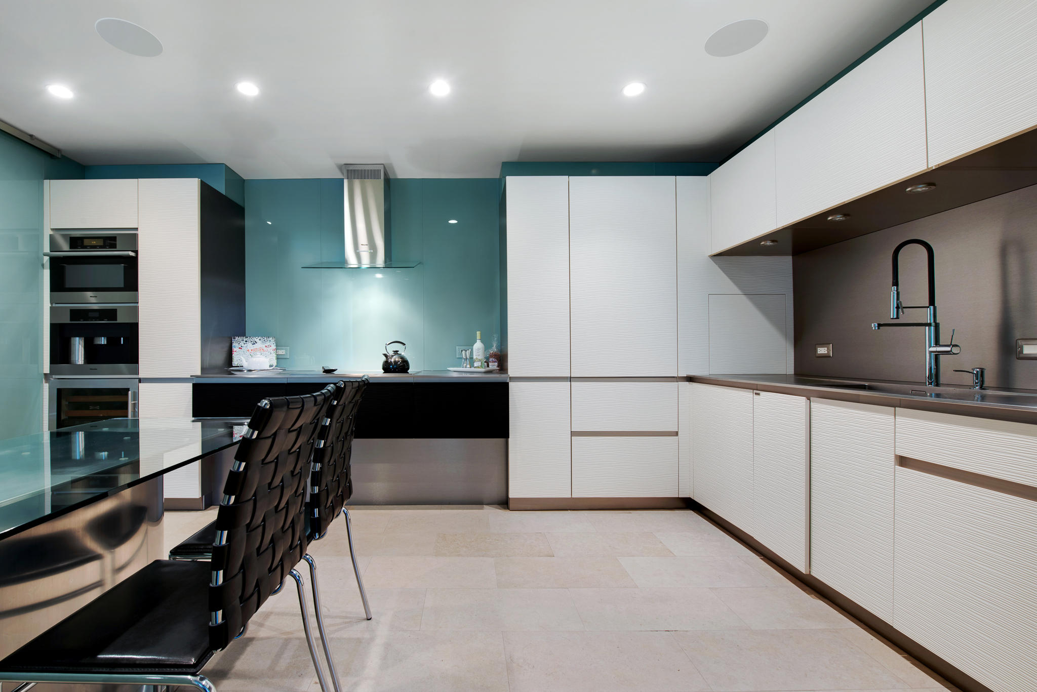 LOWELL HOUSE CONDO LTS 53 - Residential