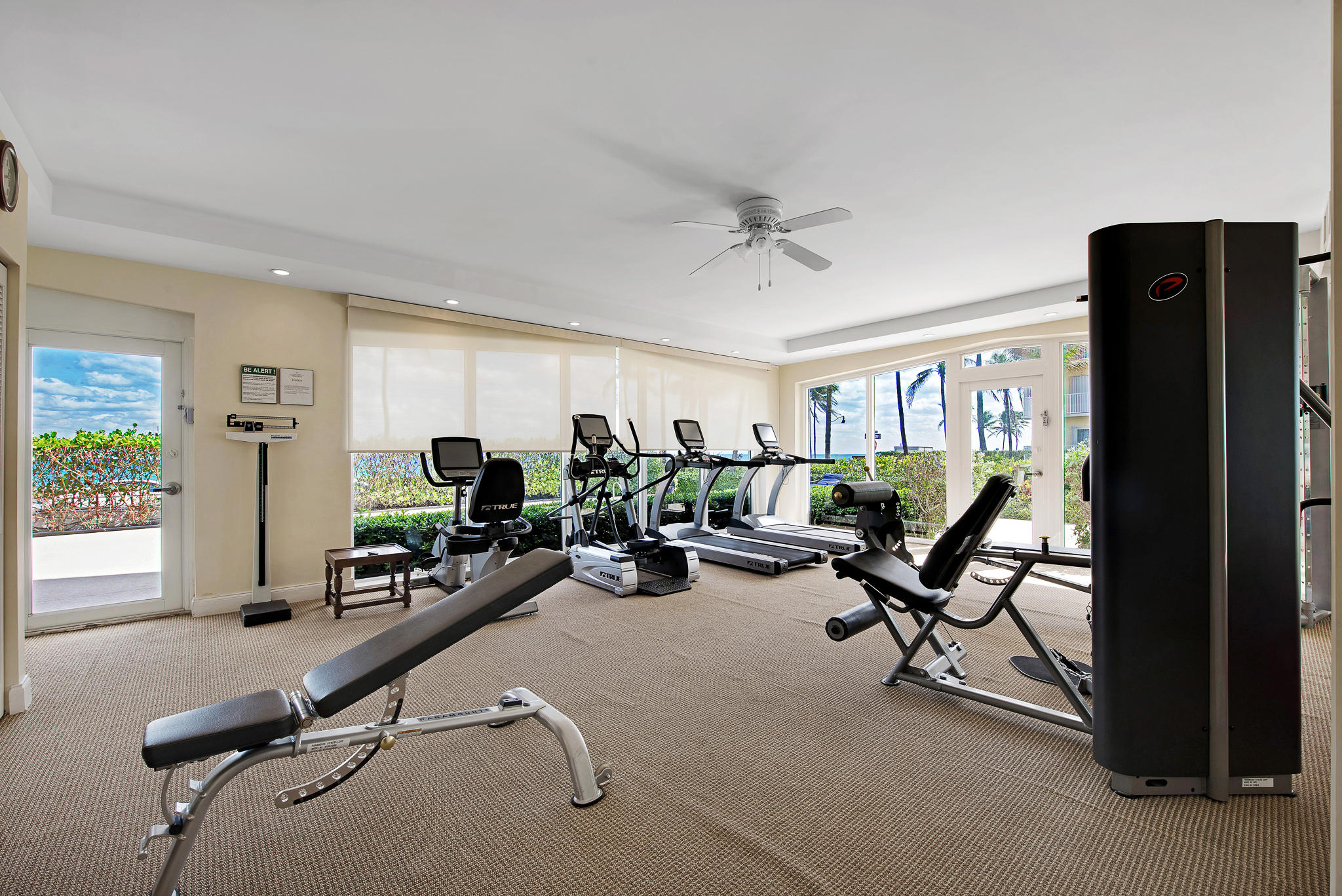 LOWELL HOUSE CONDO LTS 53 - Residential