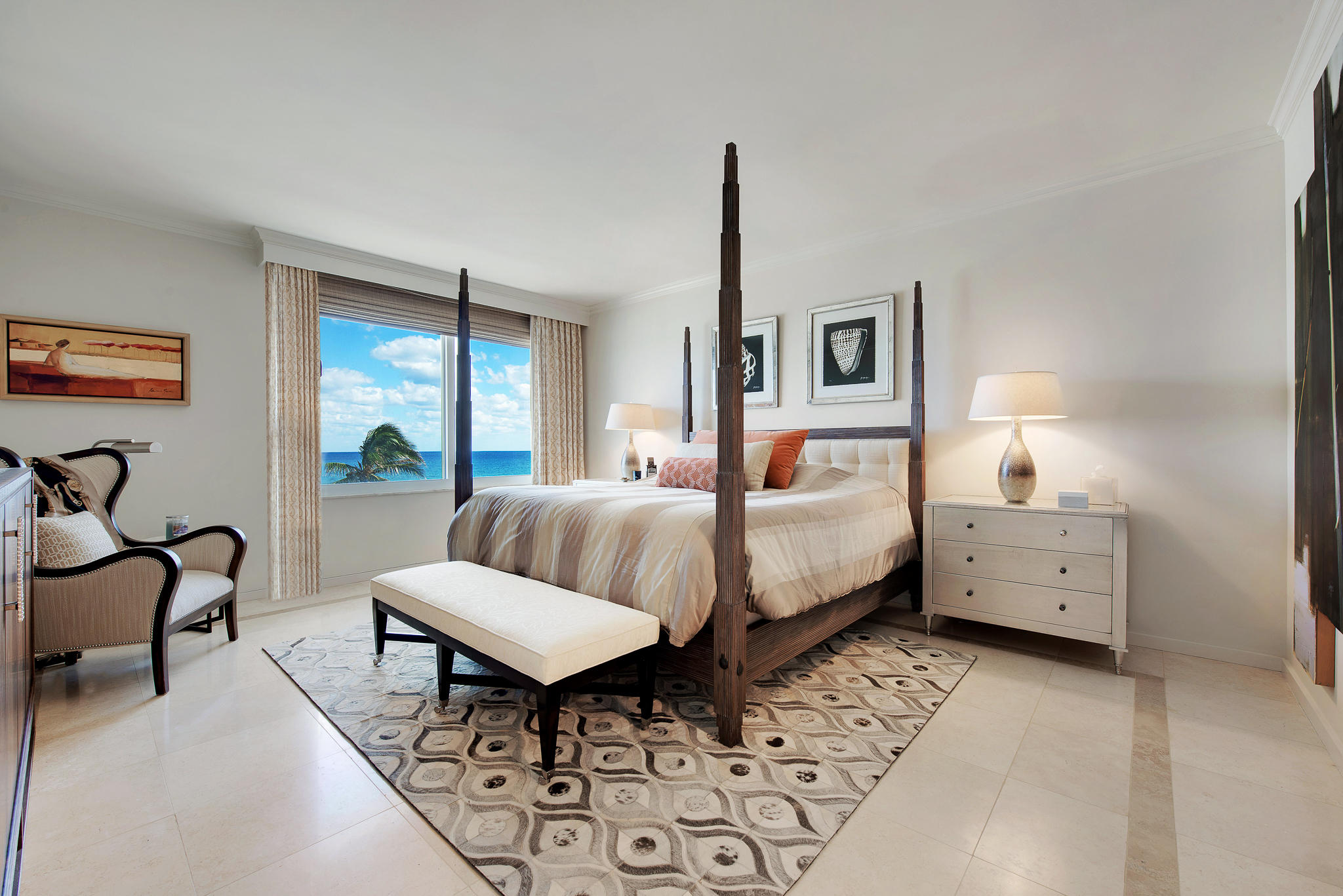 LOWELL HOUSE CONDO LTS 53 - Residential