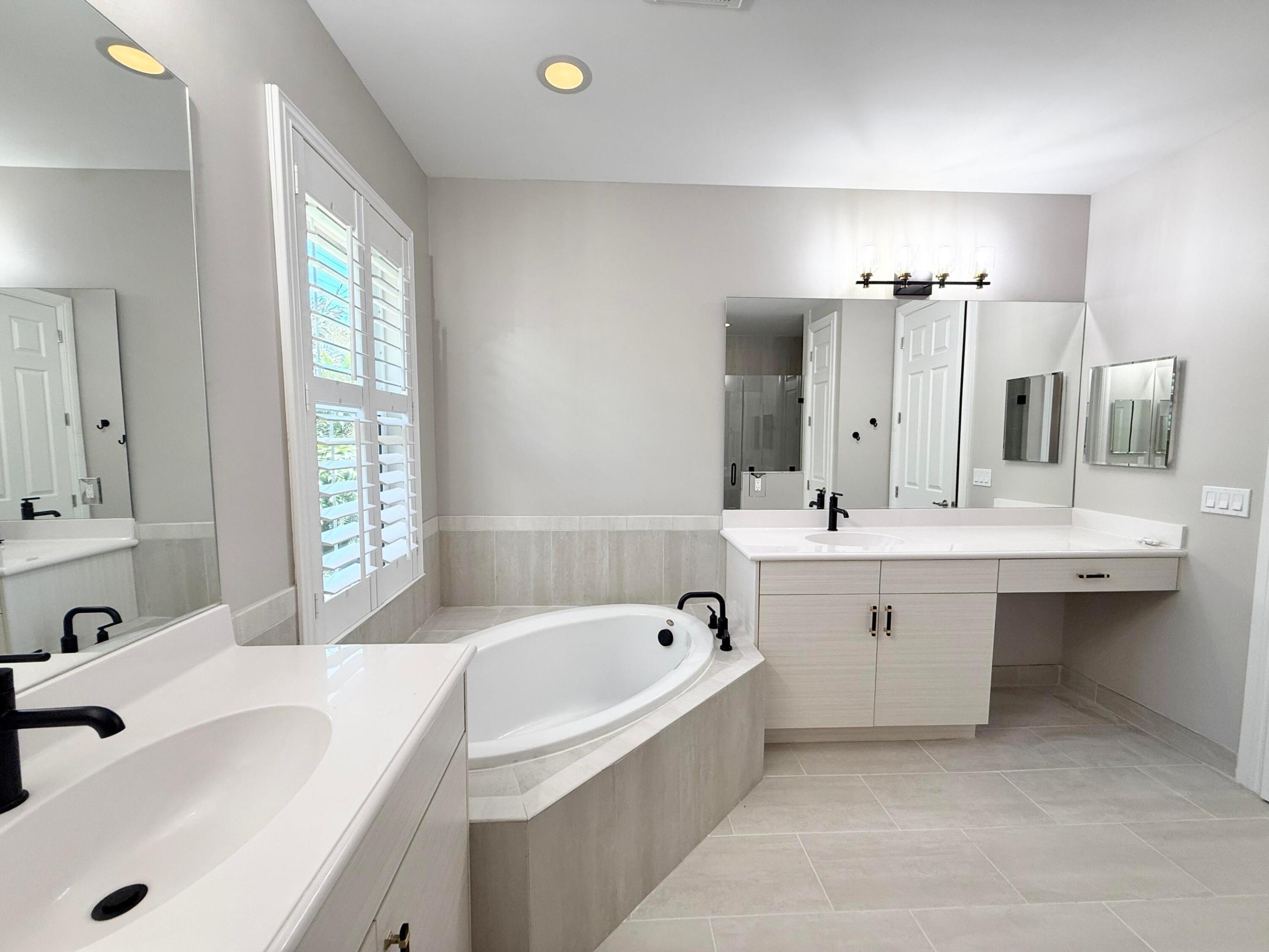 HAMPTON COVE CONDO - Residential Lease