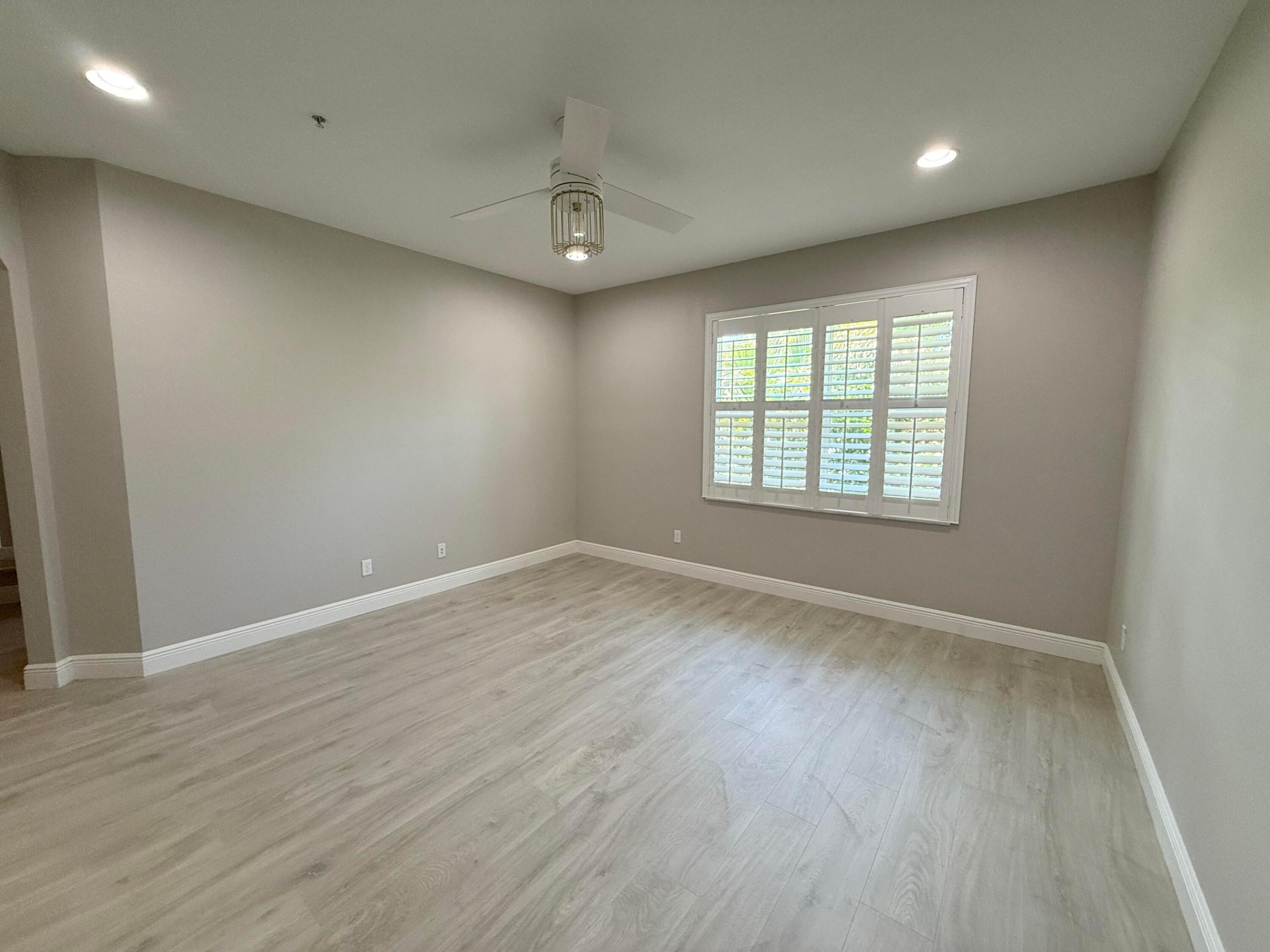 HAMPTON COVE CONDO - Residential Lease