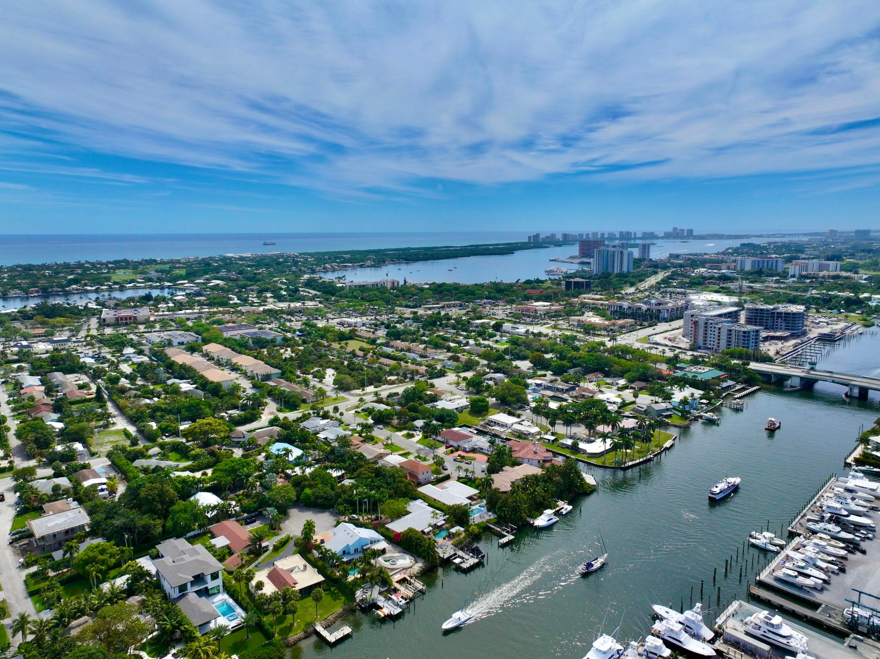 HAMPTON COVE CONDO - Residential Lease