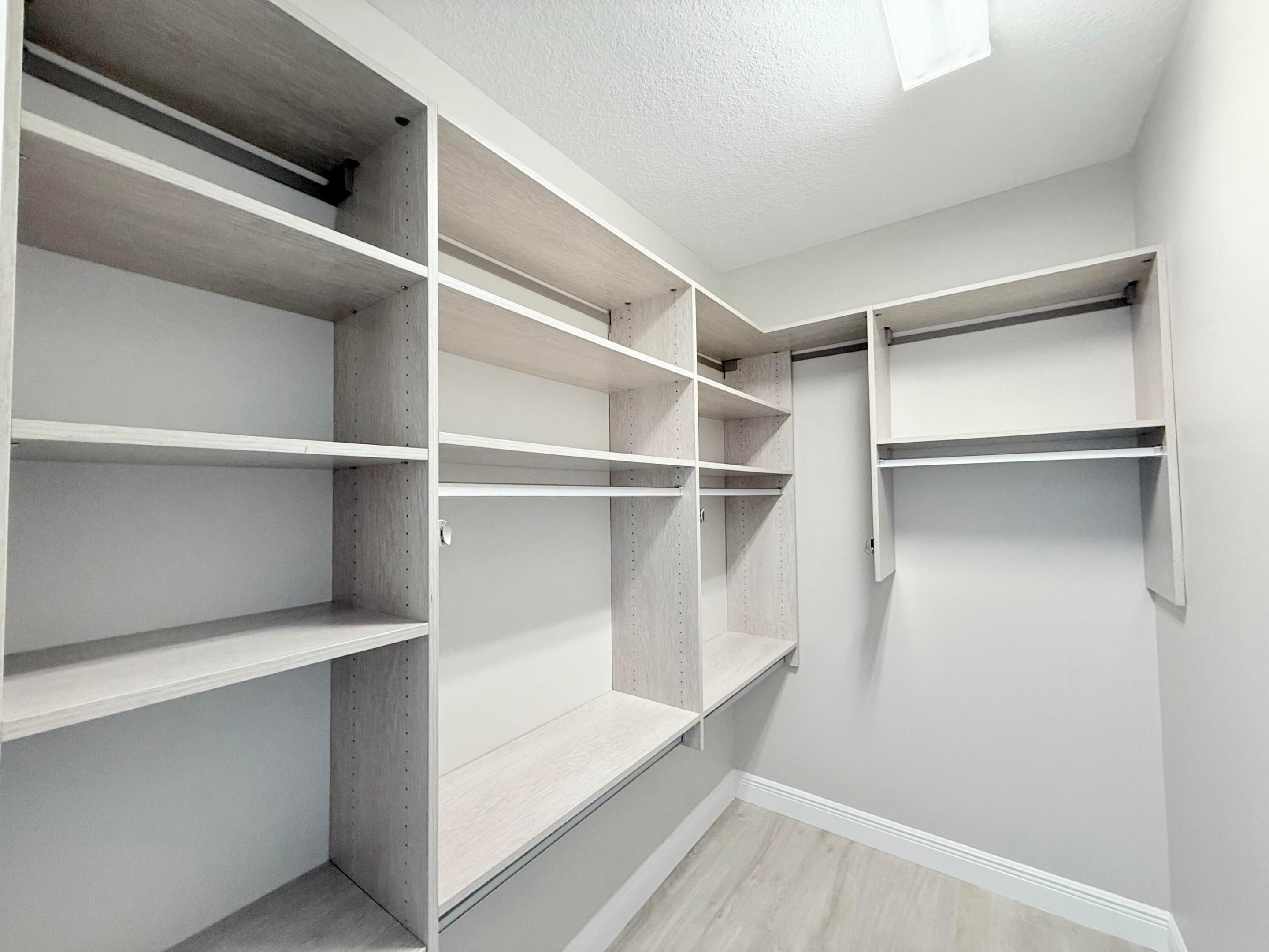 HAMPTON COVE CONDO - Residential Lease