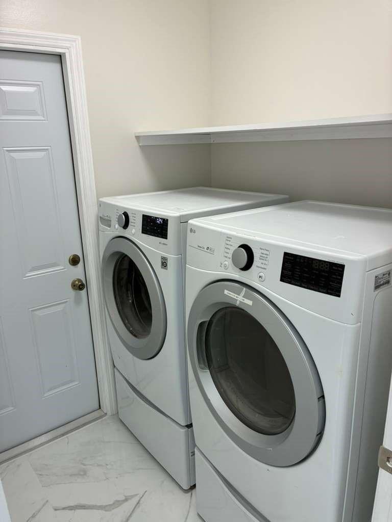 The Crossings 93-5 B - Residential Lease