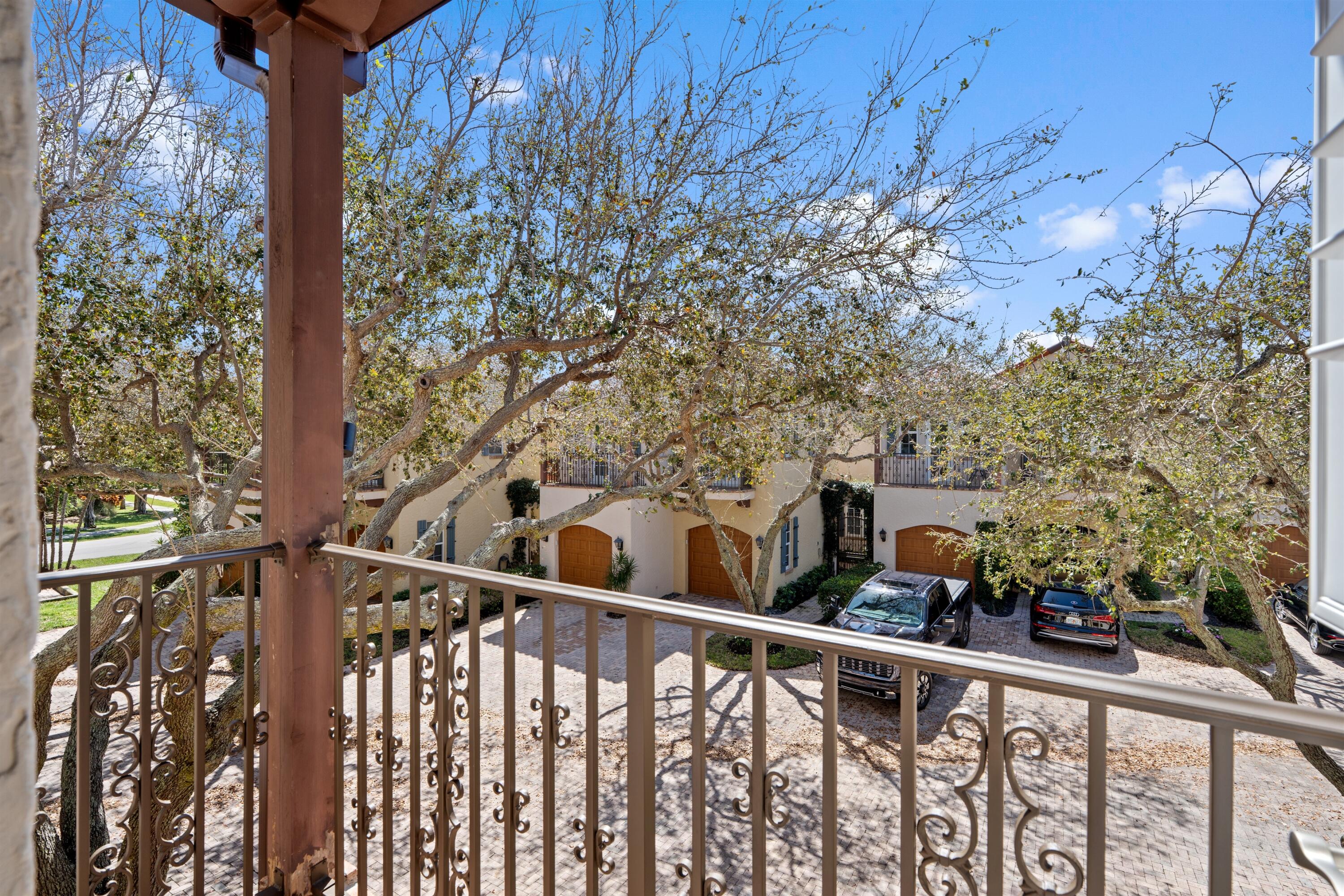 CORALINA VILLAGE PL - Residential