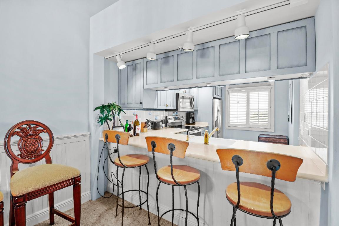 901 Seafarer Circle 503