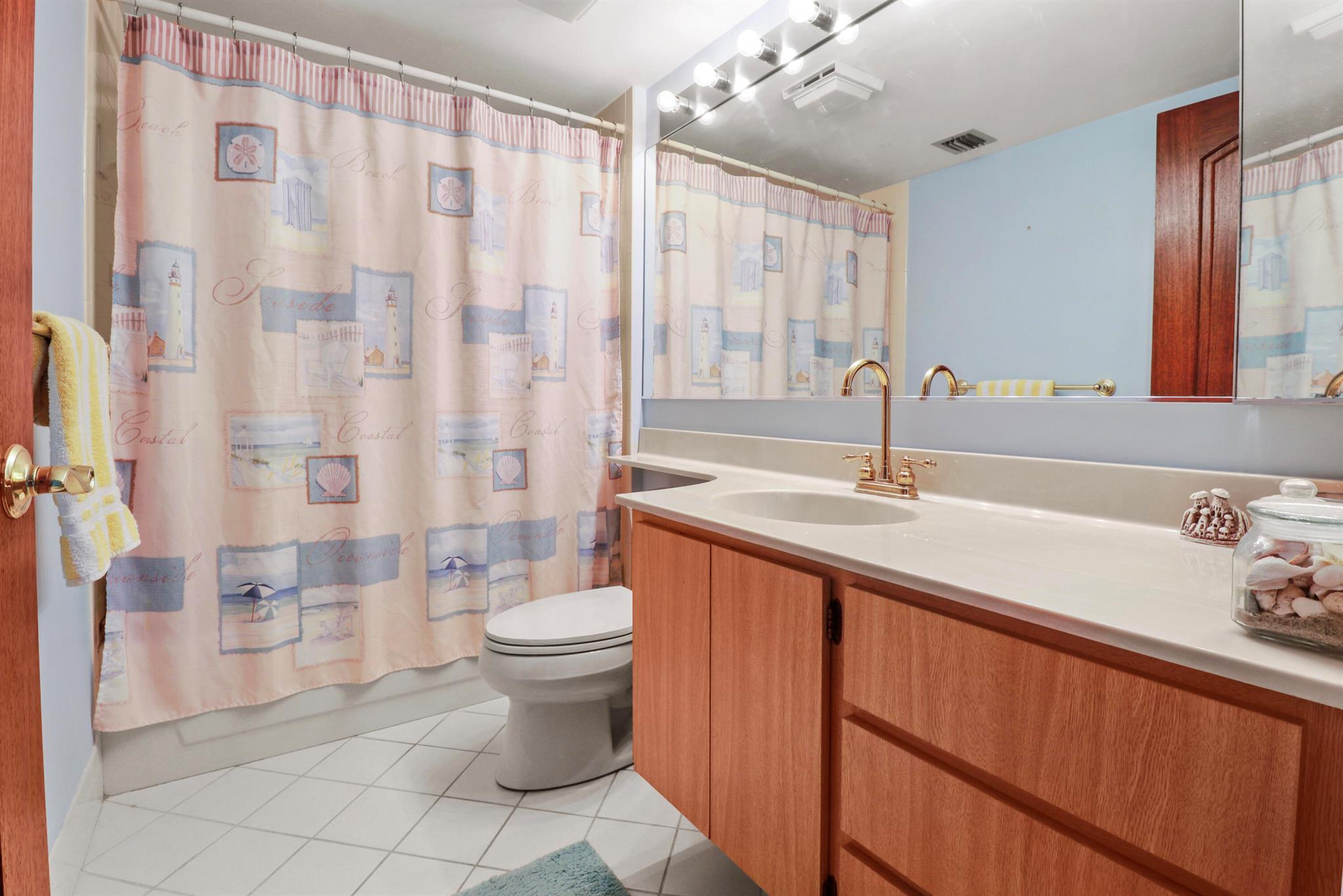 MARINA AT THE BLUFFS COND - Residential