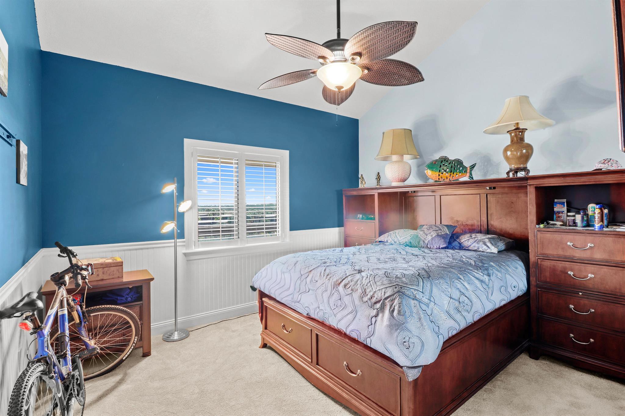 MARINA AT THE BLUFFS COND - Residential