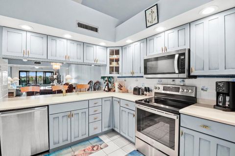 Photo of 901 Seafarer Circle #503, Jupiter, FL 33477 (MLS # R11148436)