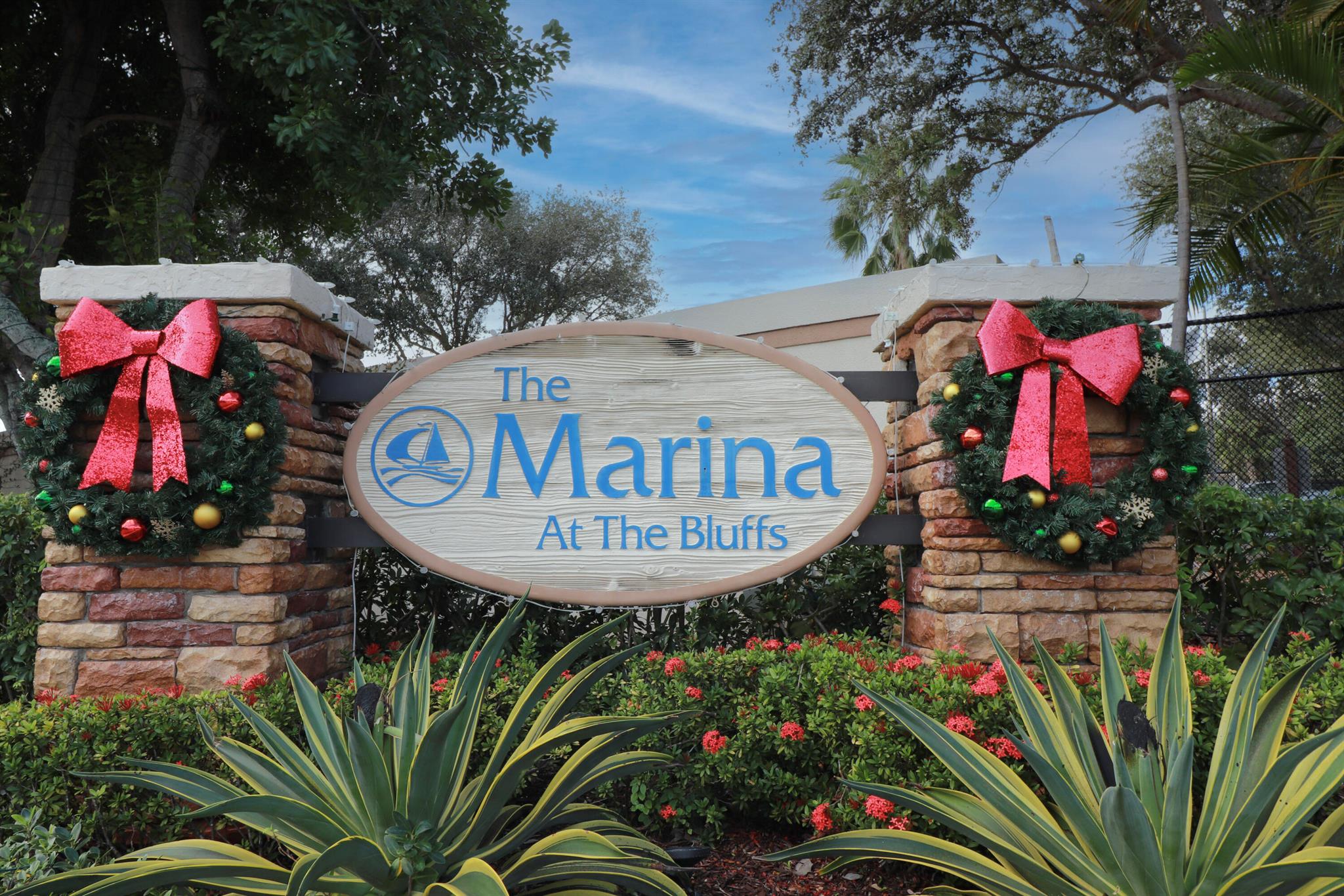 MARINA AT THE BLUFFS COND - Residential