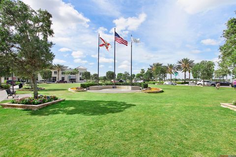 A home in Port St Lucie