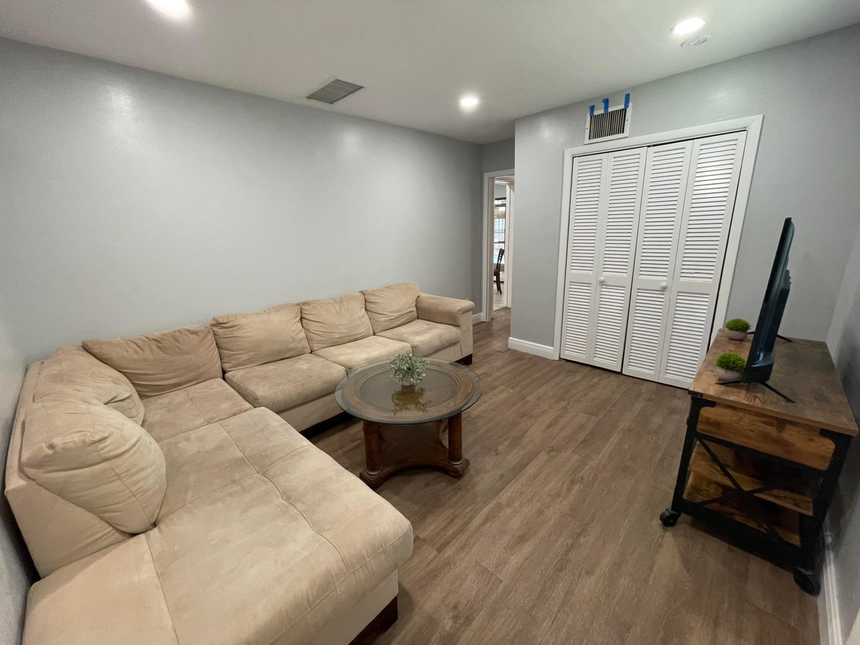 CONNOR ESTATES - Residential Lease