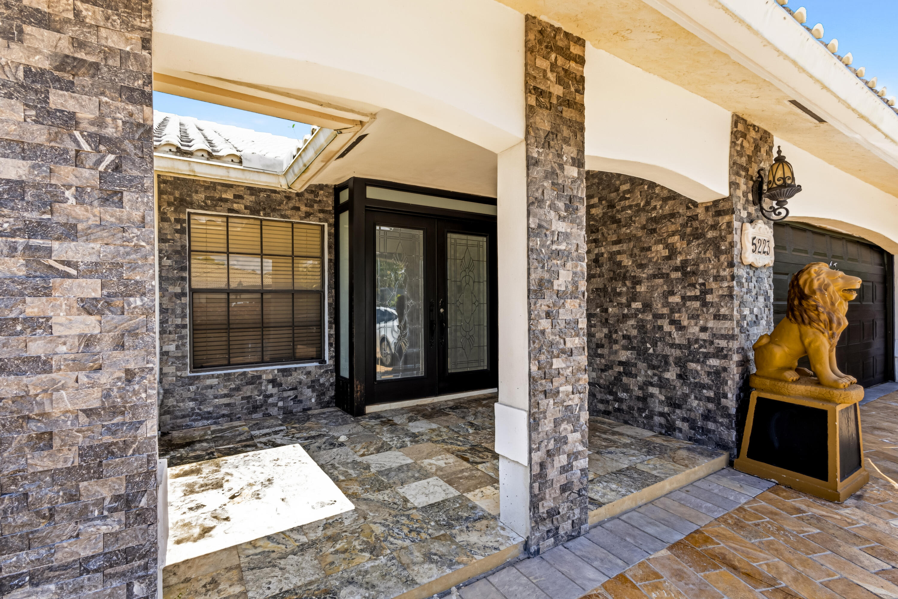 DEERHURST - Residential