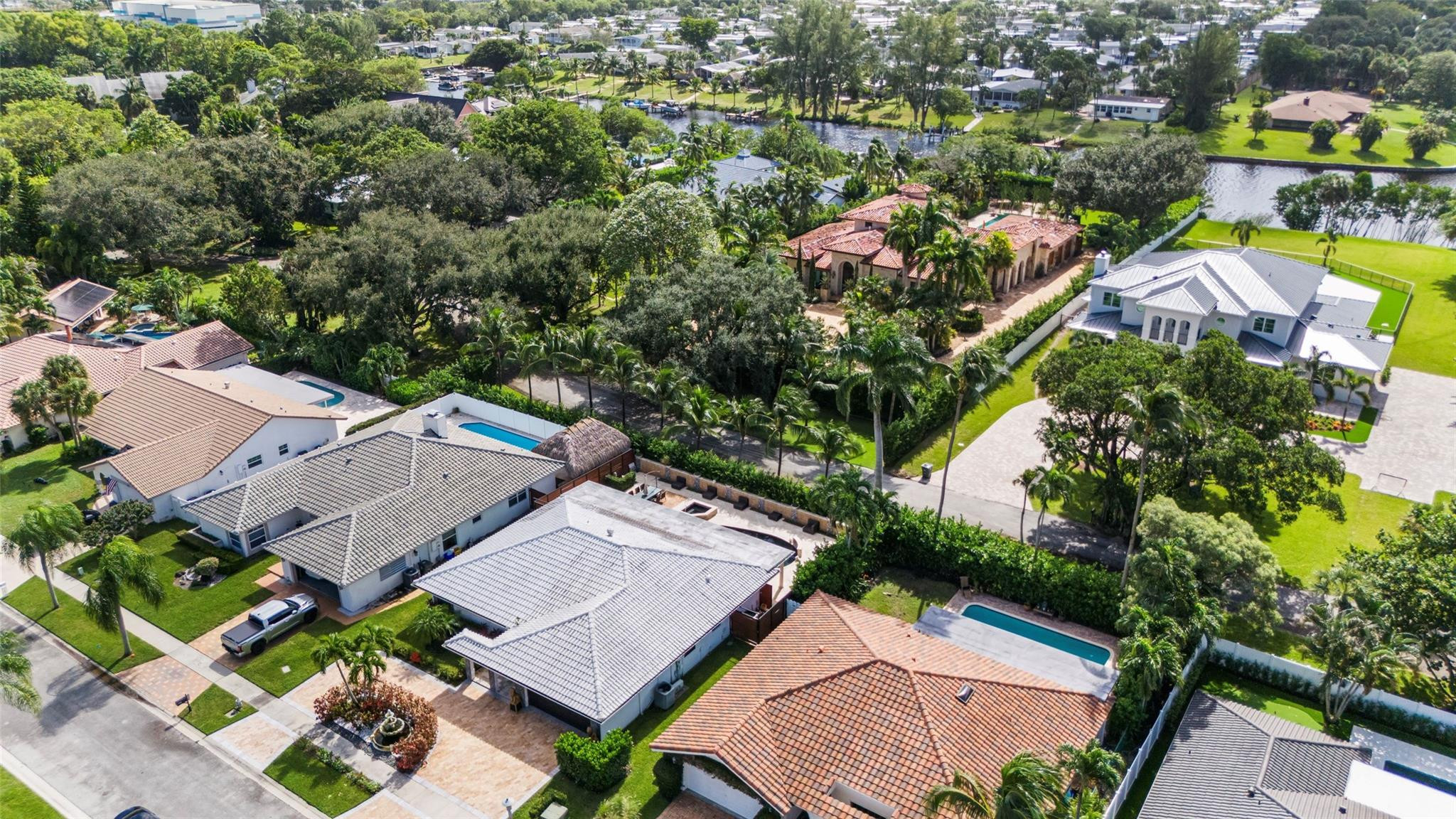 5223 Deerhurst Crescent Circle