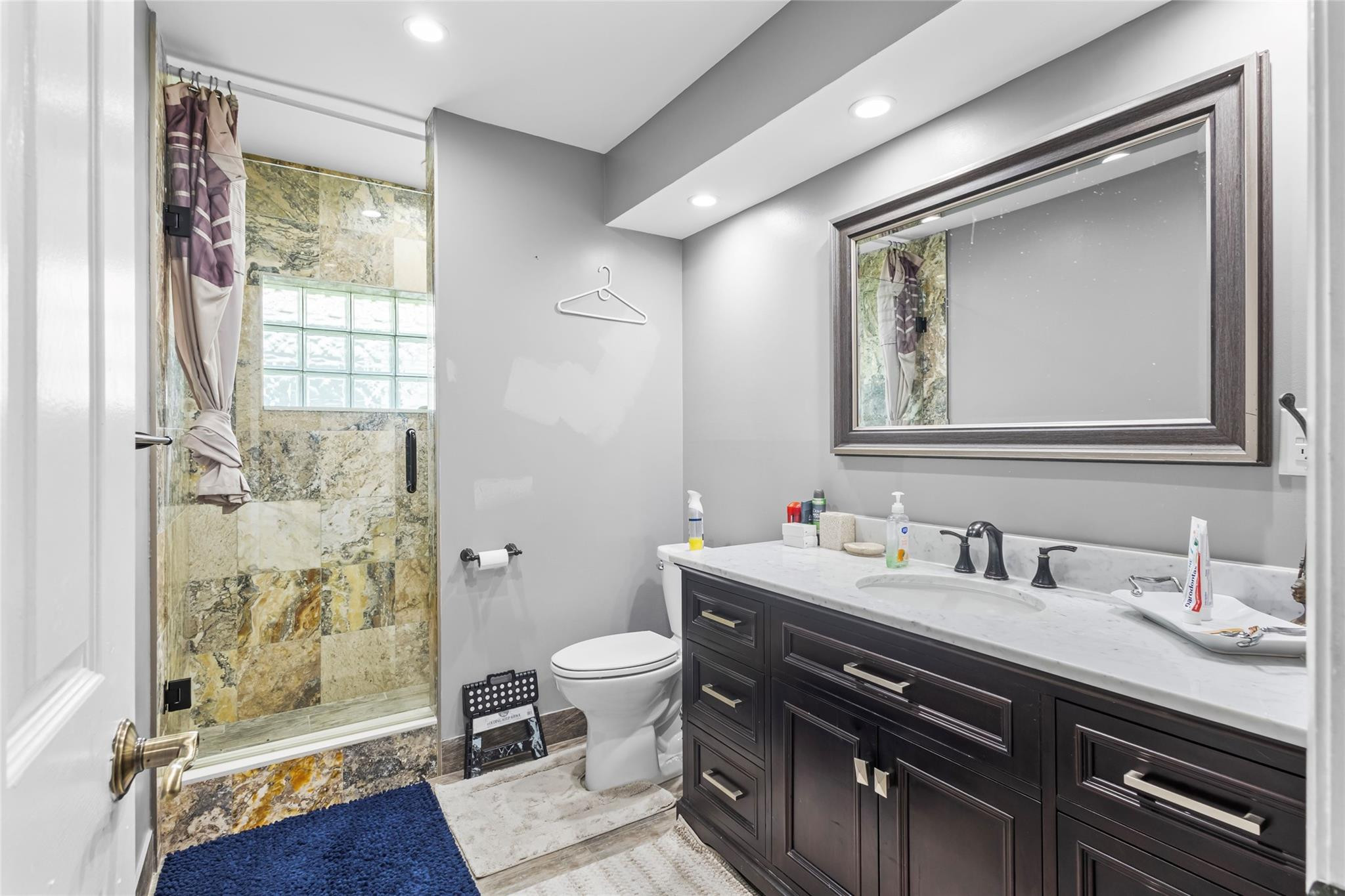 DEERHURST - Residential