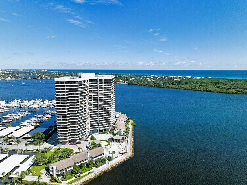 OLD PORT COVE LAKE POINT - Residential