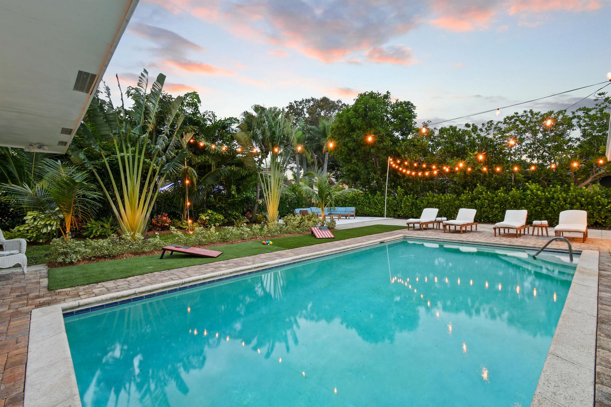 LAKE CLARKE WEST PL 3 IN - Residential