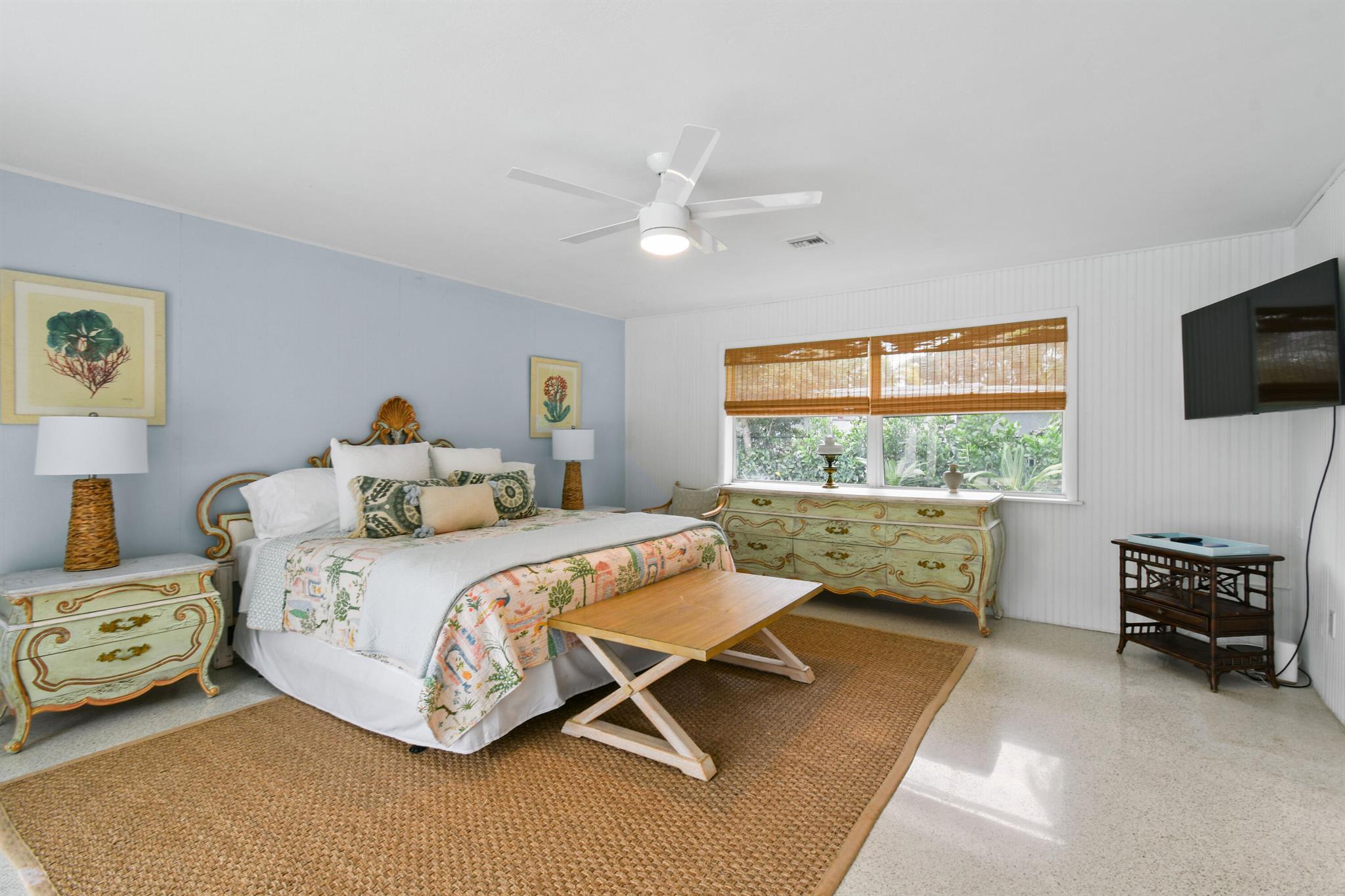 LAKE CLARKE WEST PL 3 IN - Residential