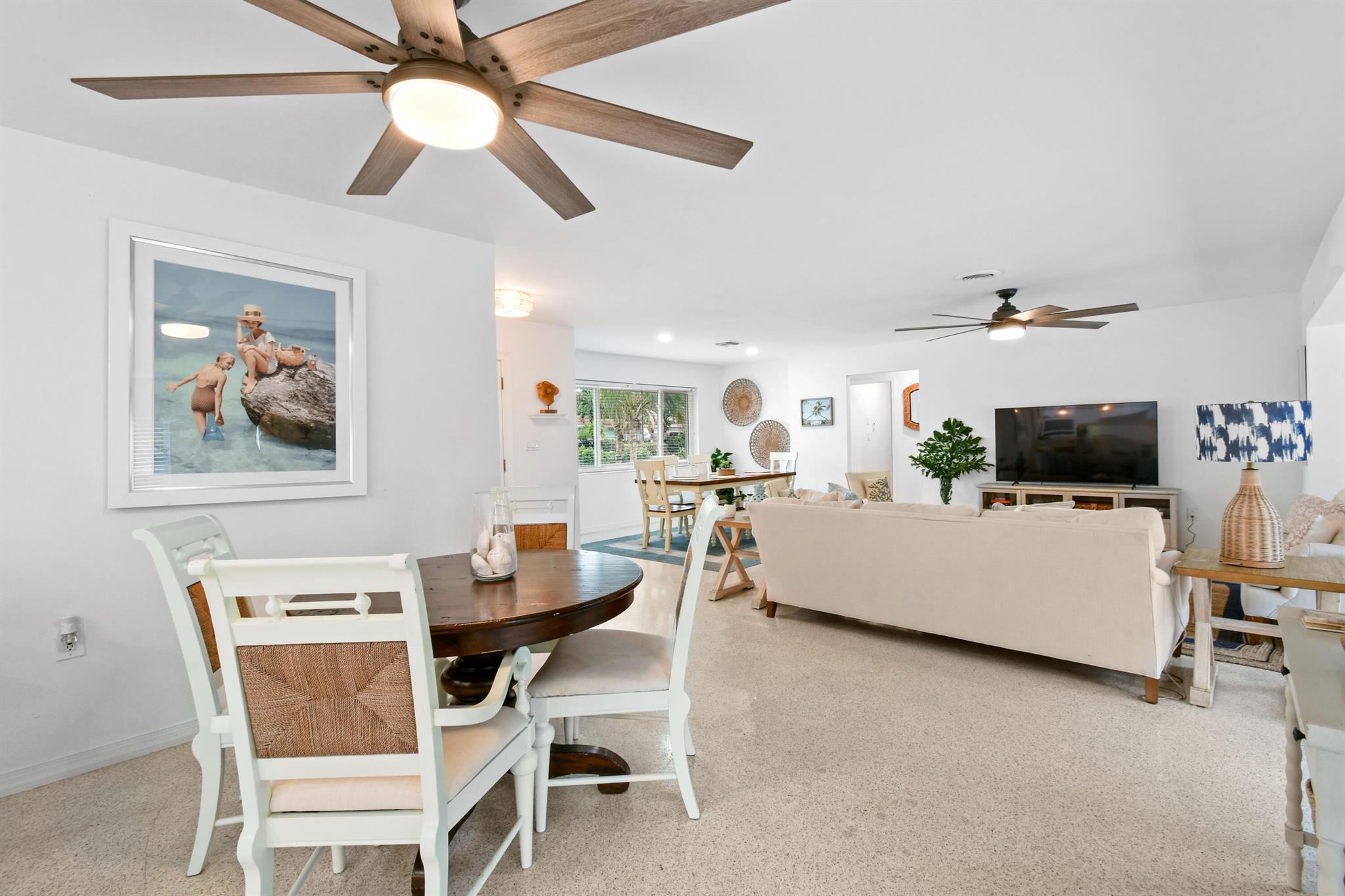 LAKE CLARKE WEST PL 3 IN - Residential