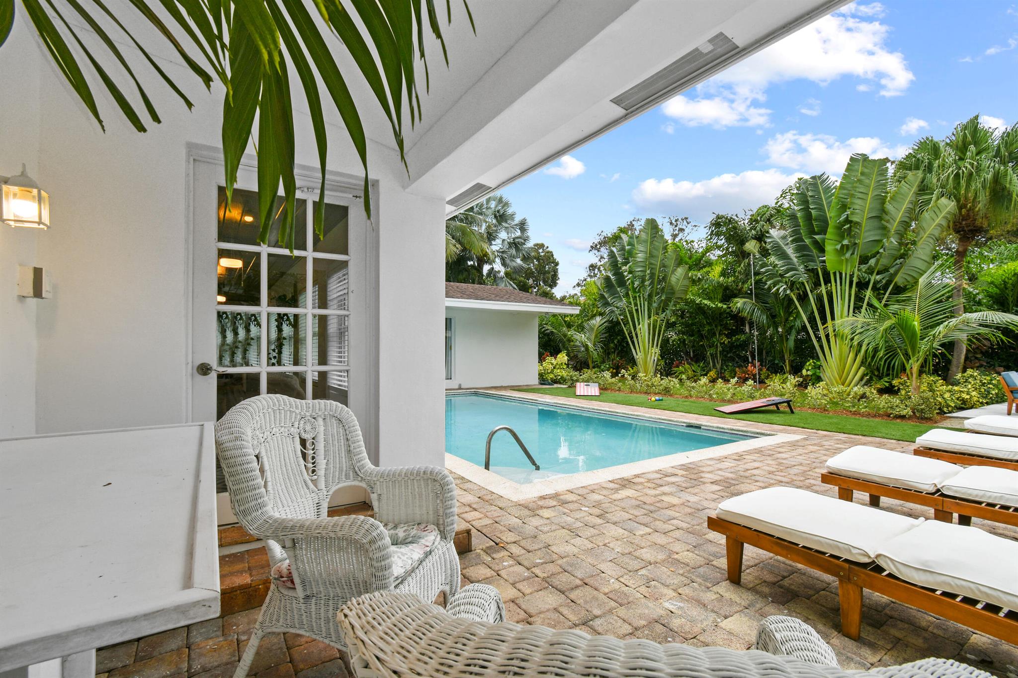 LAKE CLARKE WEST PL 3 IN - Residential