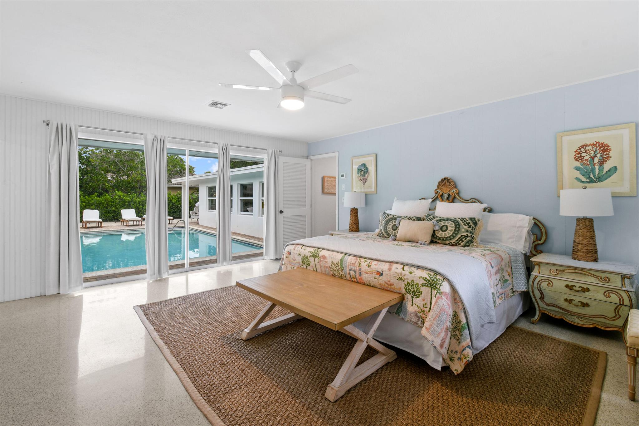 LAKE CLARKE WEST PL 3 IN - Residential