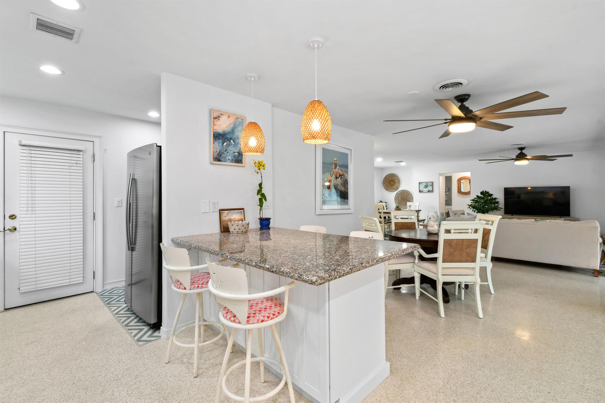 LAKE CLARKE WEST PL 3 IN - Residential