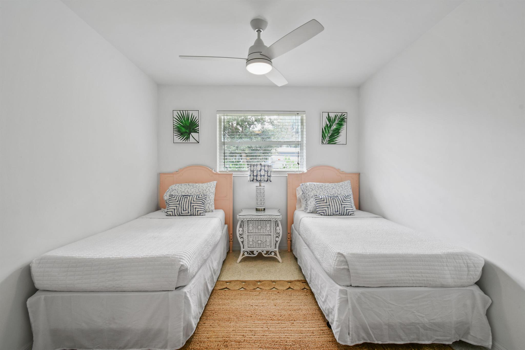 LAKE CLARKE WEST PL 3 IN - Residential