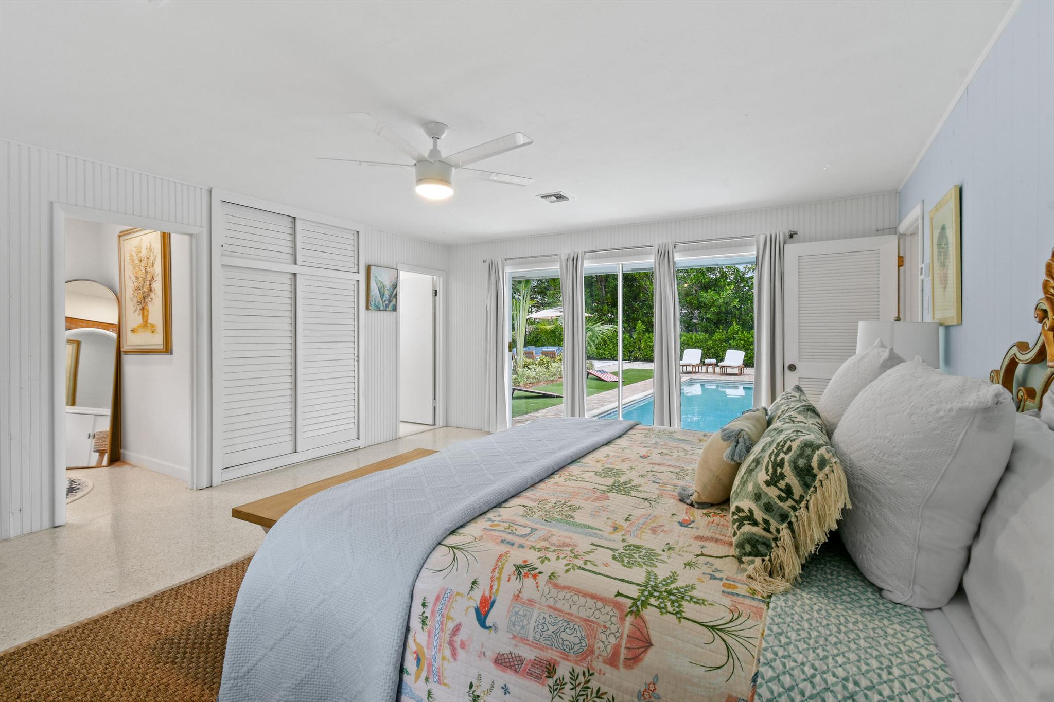 LAKE CLARKE WEST PL 3 IN - Residential