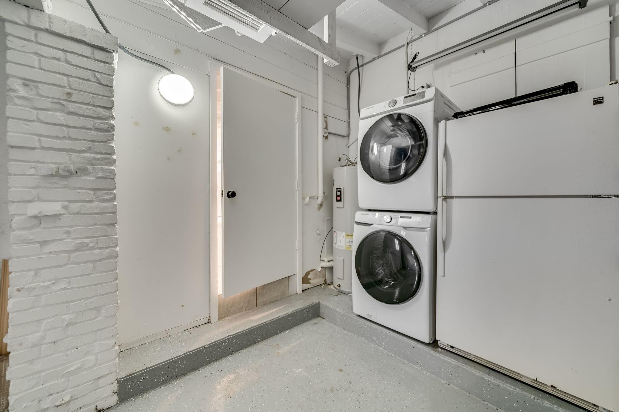 Idlewyld 1-19 B - Residential