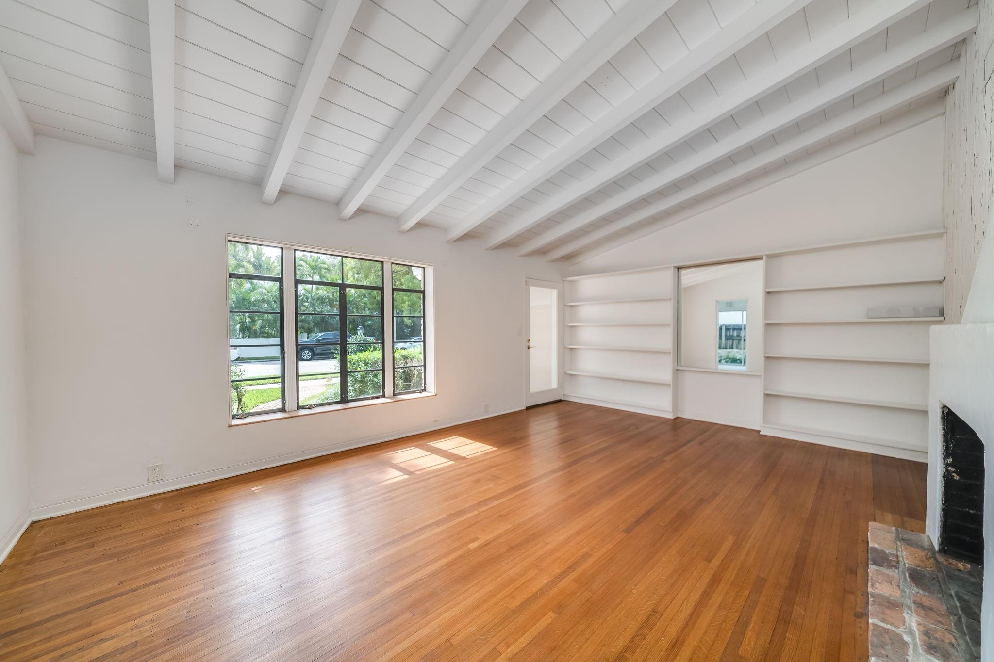 Idlewyld 1-19 B - Residential