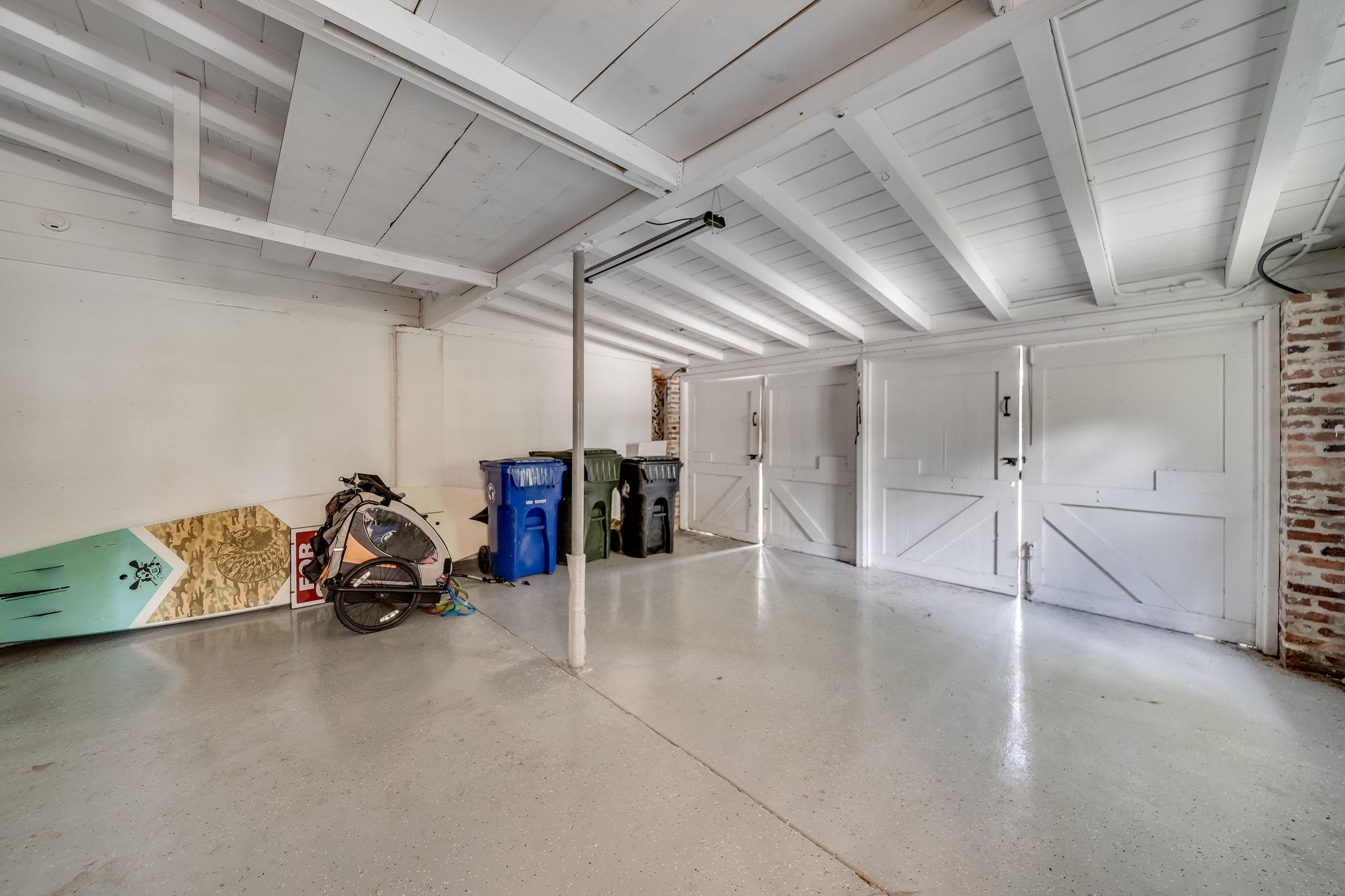 Idlewyld 1-19 B - Residential