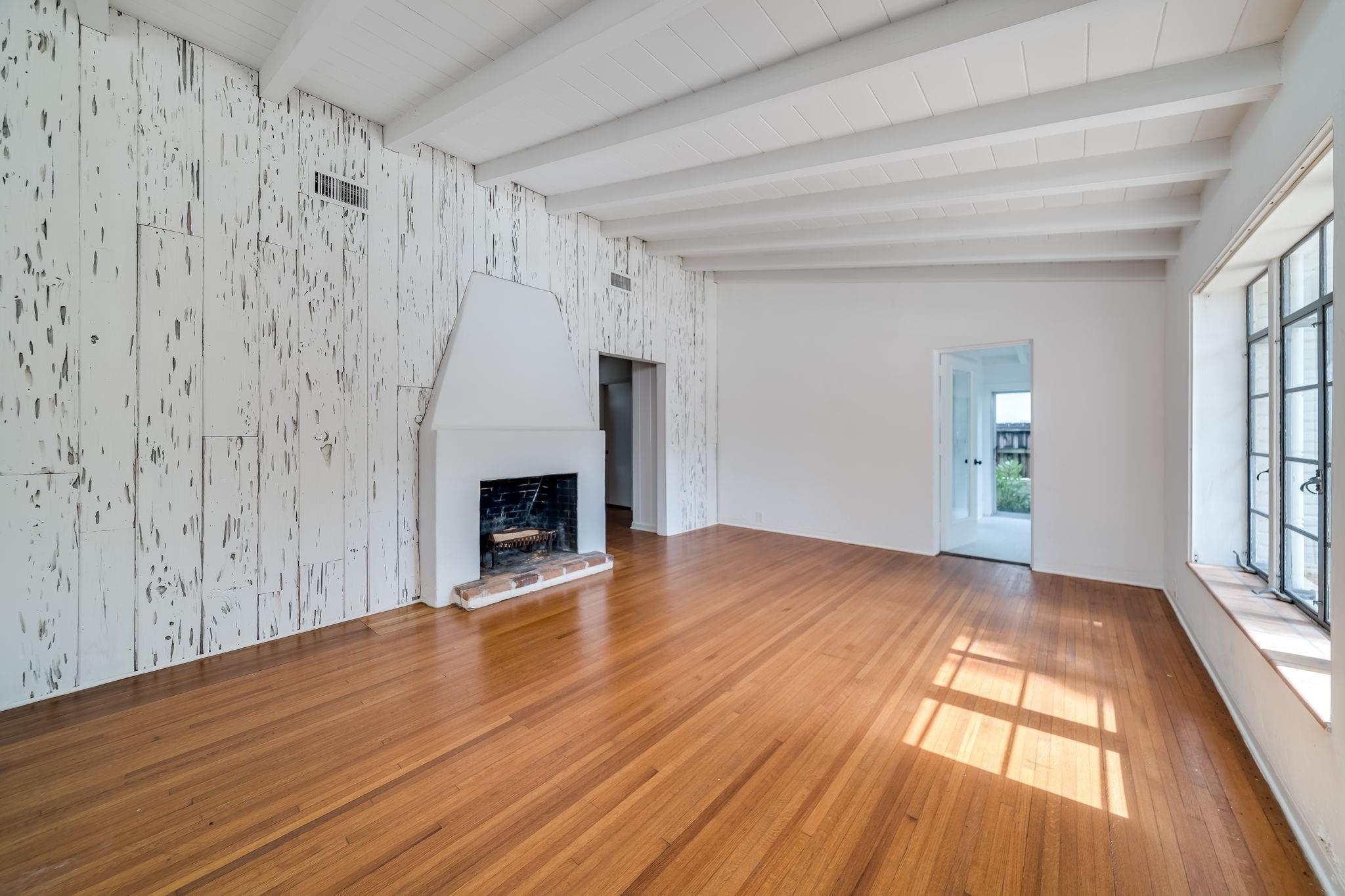 Idlewyld 1-19 B - Residential