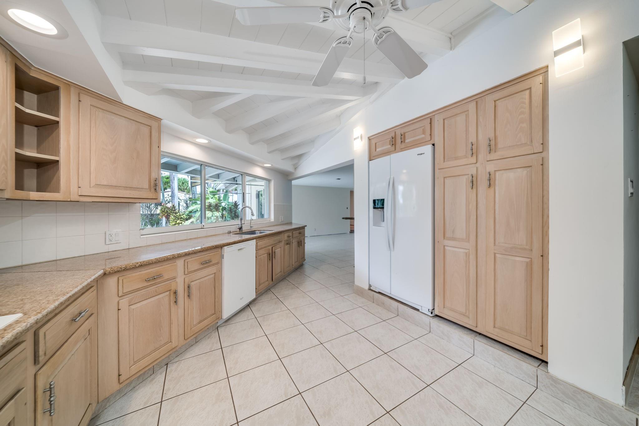 Idlewyld 1-19 B - Residential