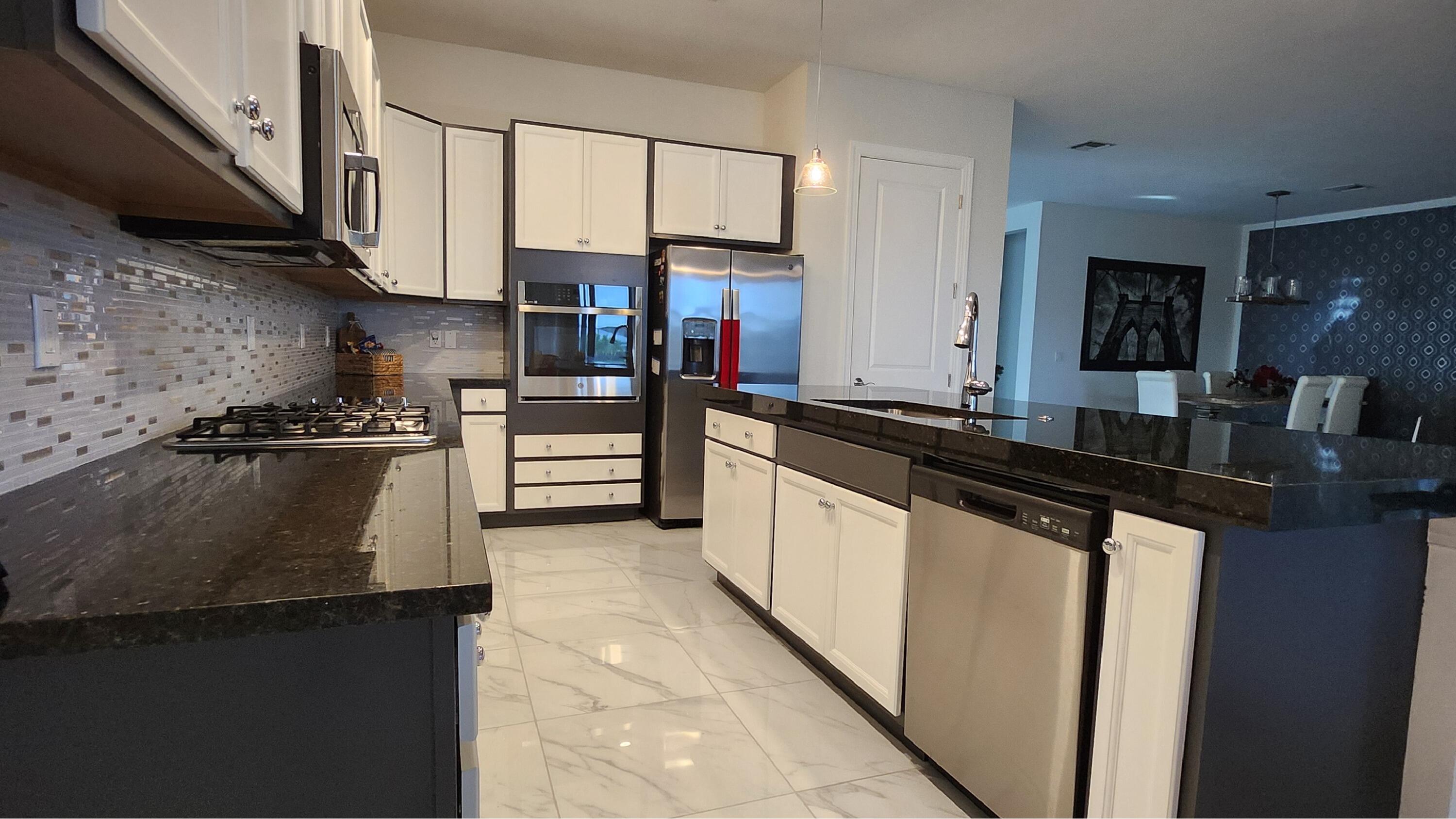 CRESSWIND PALM BEACH - Residential