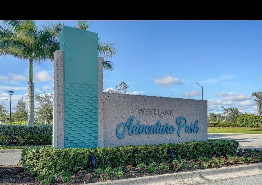 CRESSWIND PALM BEACH - Residential