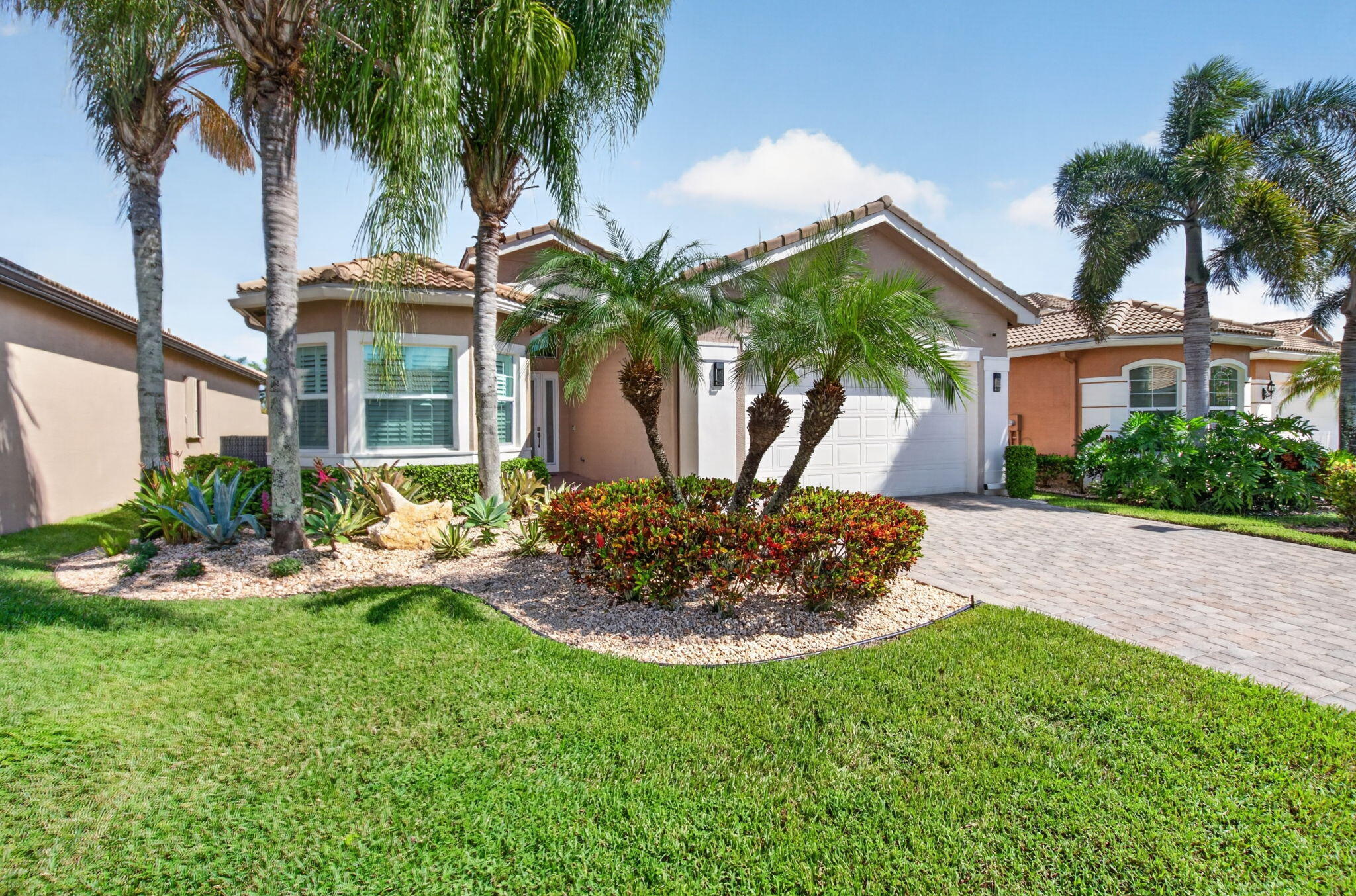 Properties | Stephanie Kaufman 12294 CASCADE VALLEY Lane