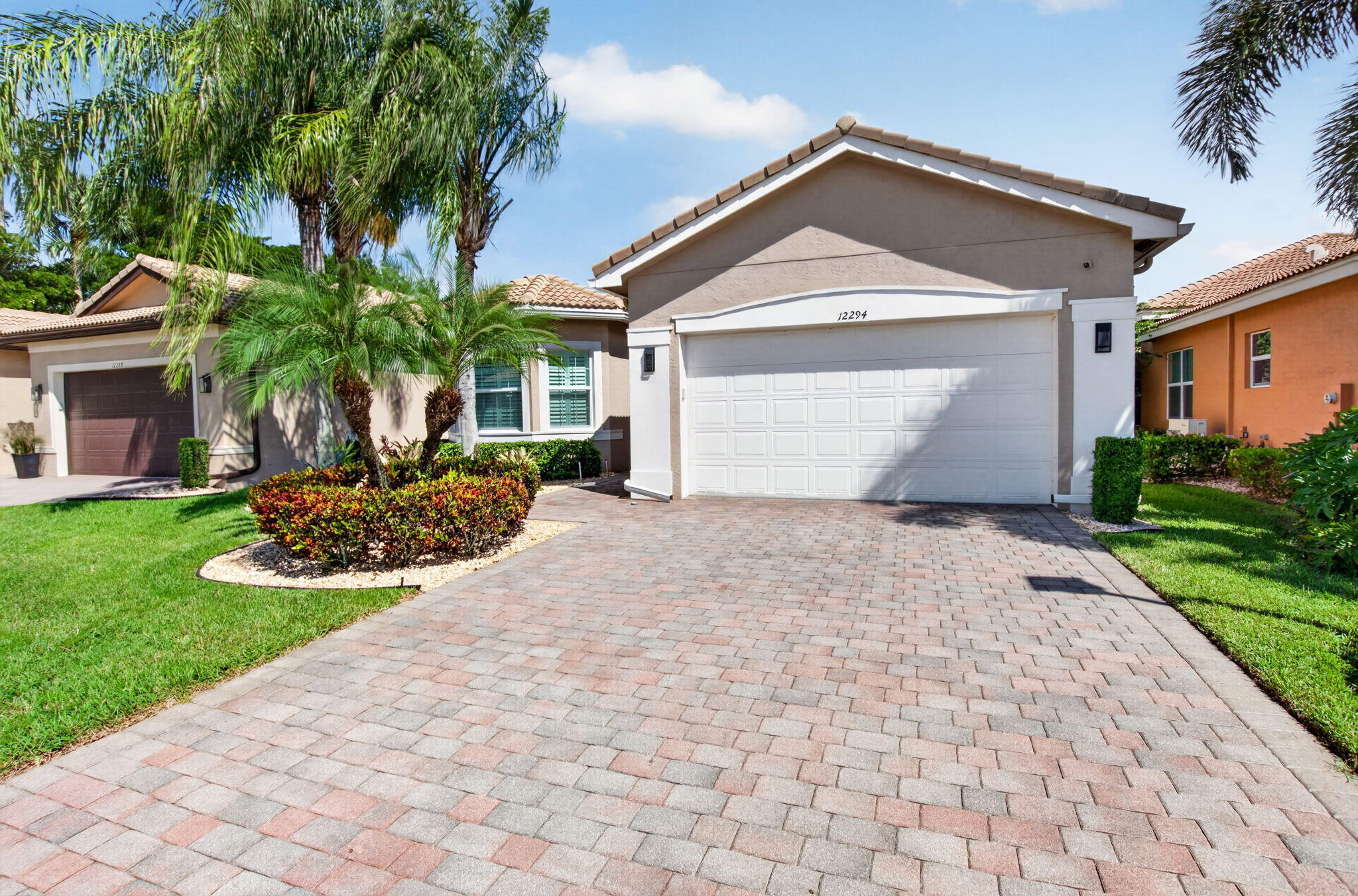 Properties | Stephanie Kaufman 12294 CASCADE VALLEY Lane