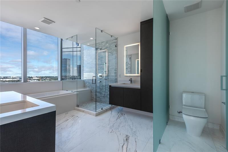 Paramount world center - Residential