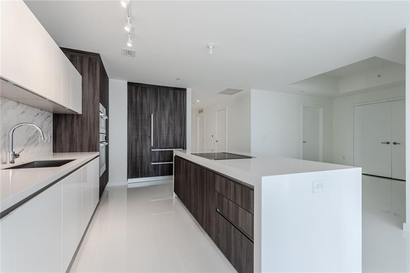 Paramount world center - Residential