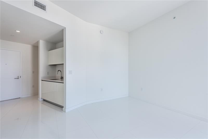 Paramount world center - Residential