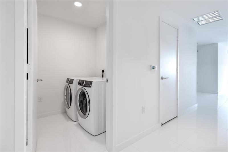 Paramount world center - Residential