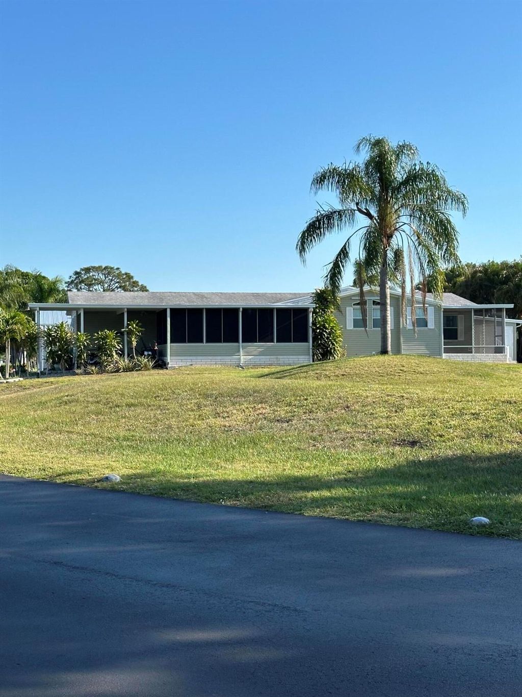 Photo of 553 Tropical Isles Circle, Fort Pierce, FL 34982 (MLS # R11081744)